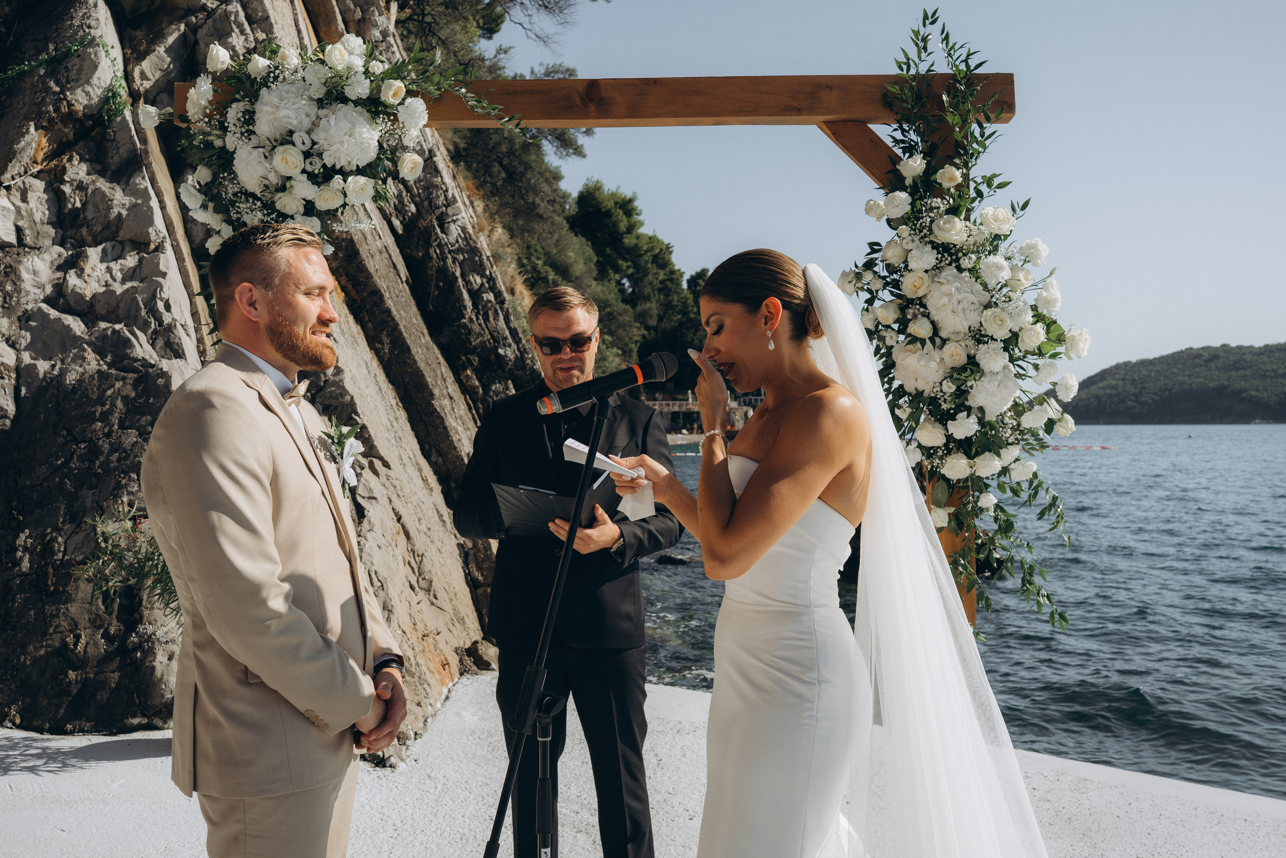 M&J. Victoria Olonen – Cinematic Portrait Artist | Helsinki & Europe