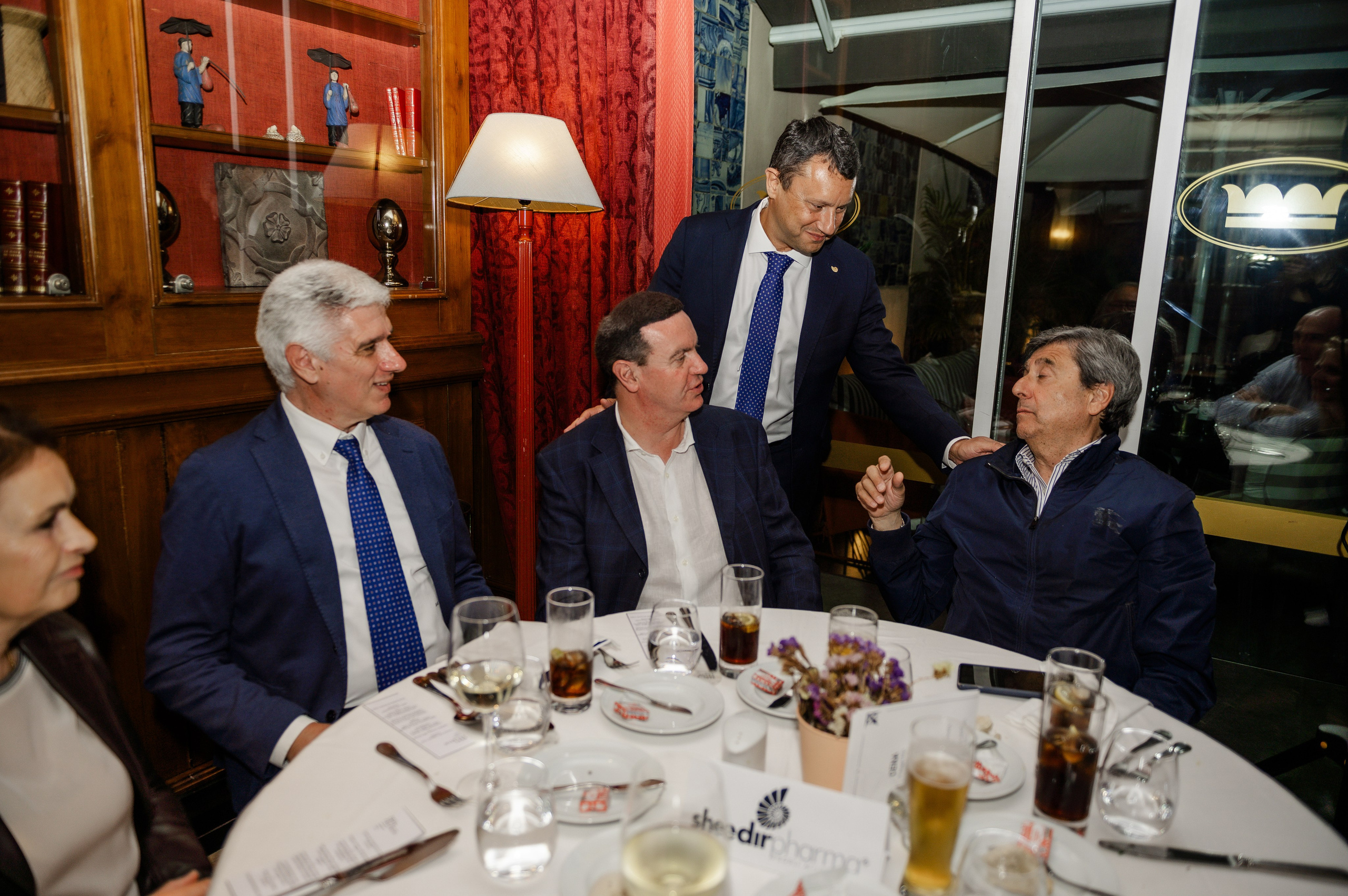 Corporate party at the restaurant — Pharma. Ваш фотограф в Лиссабоне — Анна Белова