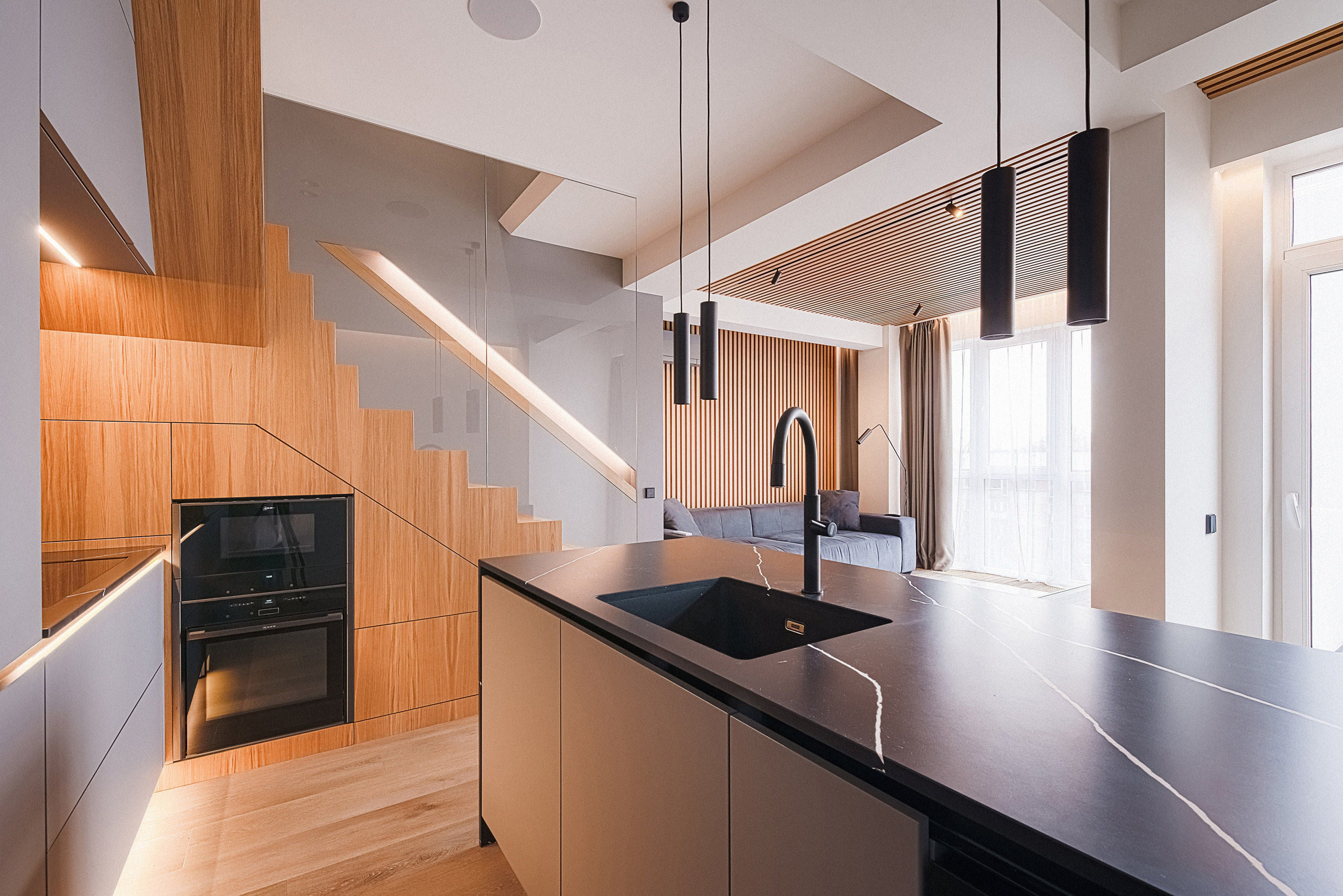 Flat on Buļļu st. Fotogrāfs Rīgā. Gīmenes, individuālās un dažādu produktu fotosesijas