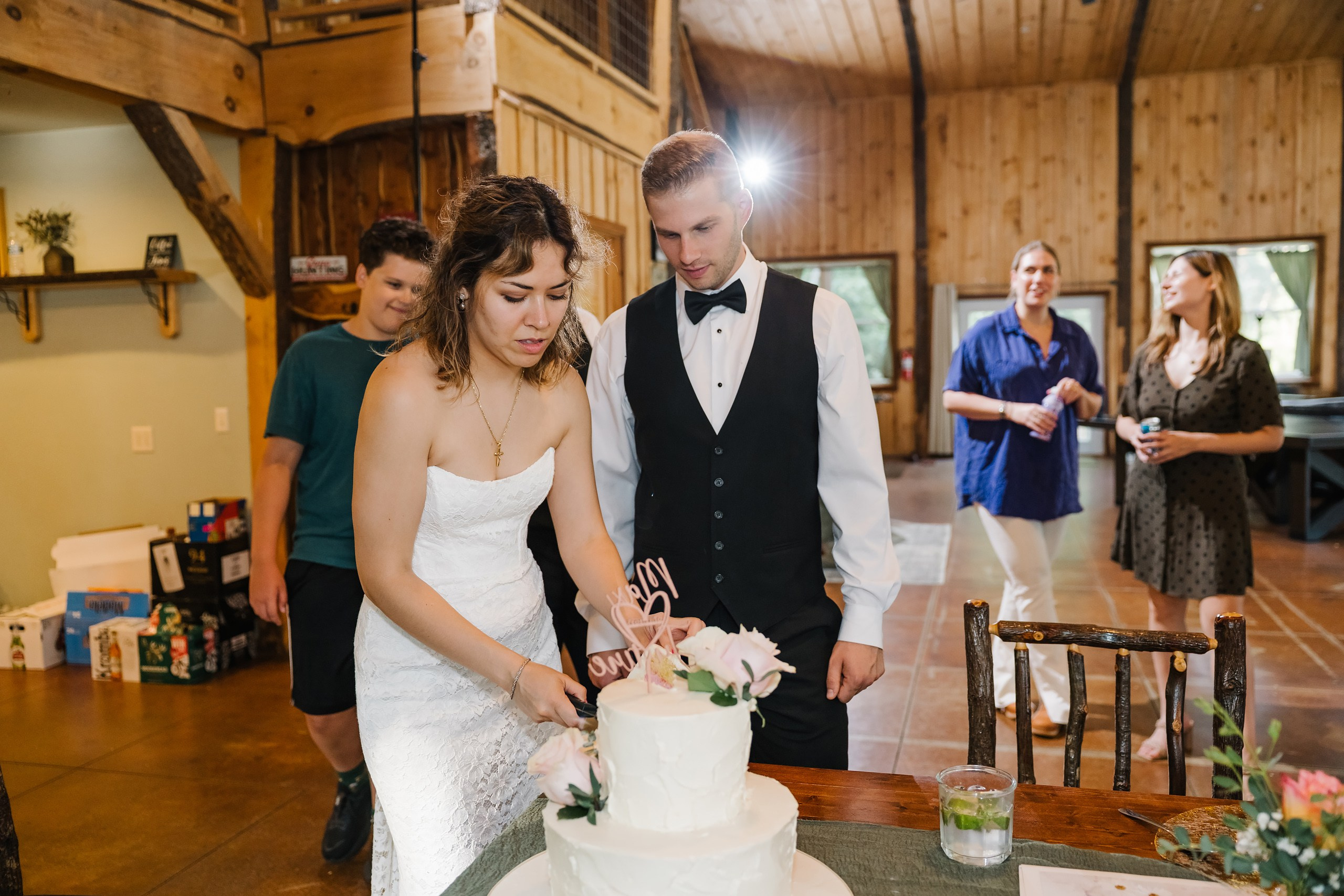 07.12.2025 Wedding. Wedding family event photographer in Chicago Nick Yushevich