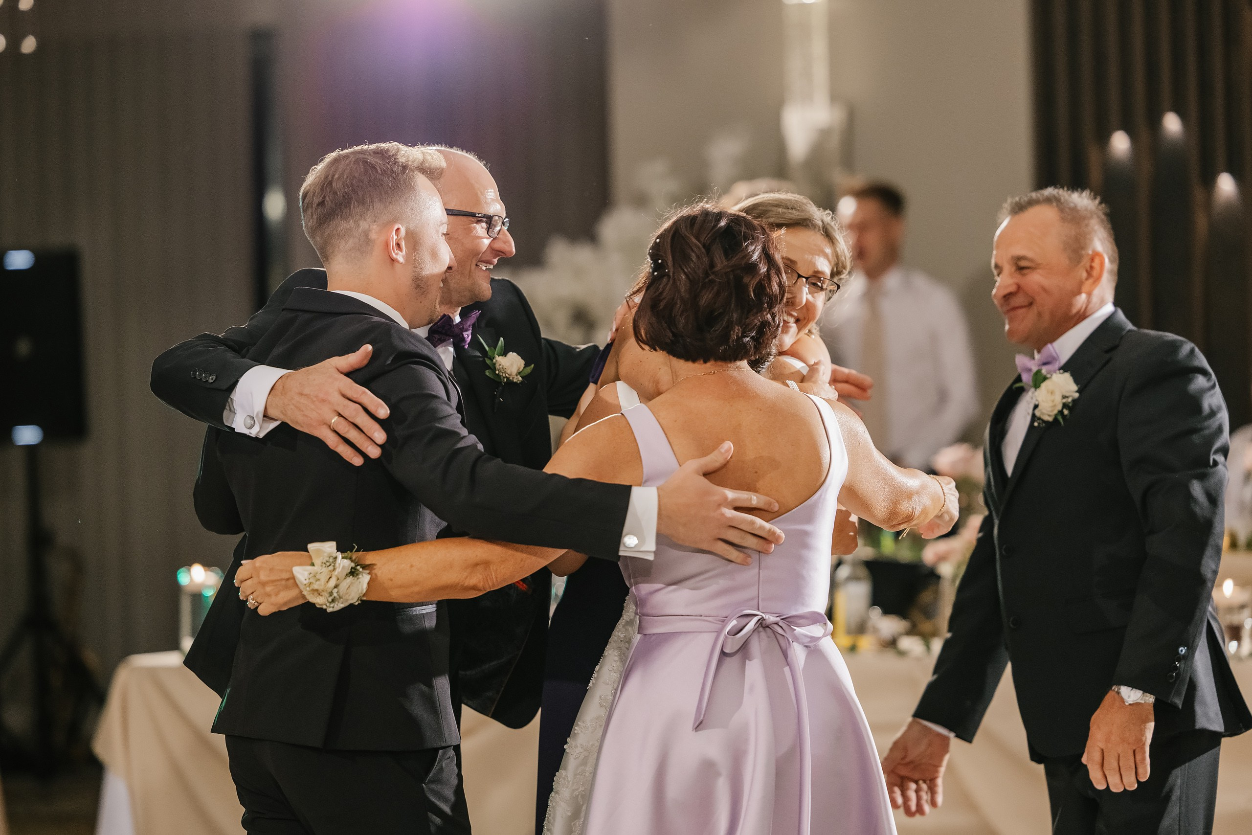 09.06.2025 Wedding. Wedding family event photographer in Chicago Nick Yushevich