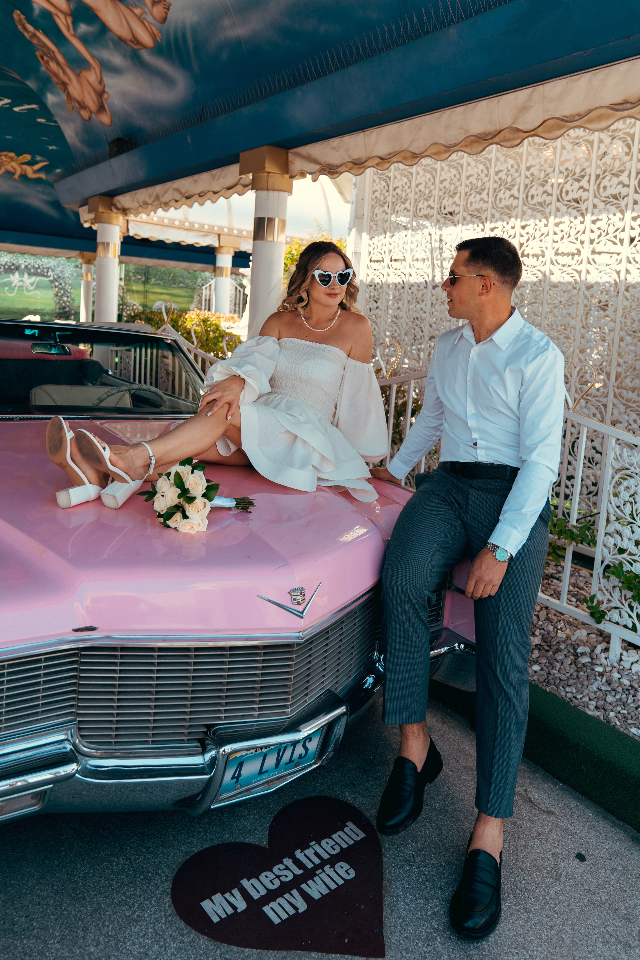 Iryna&Roman. Wedding & elopement photographer Viktoriya Kravtsov. Las Vegas