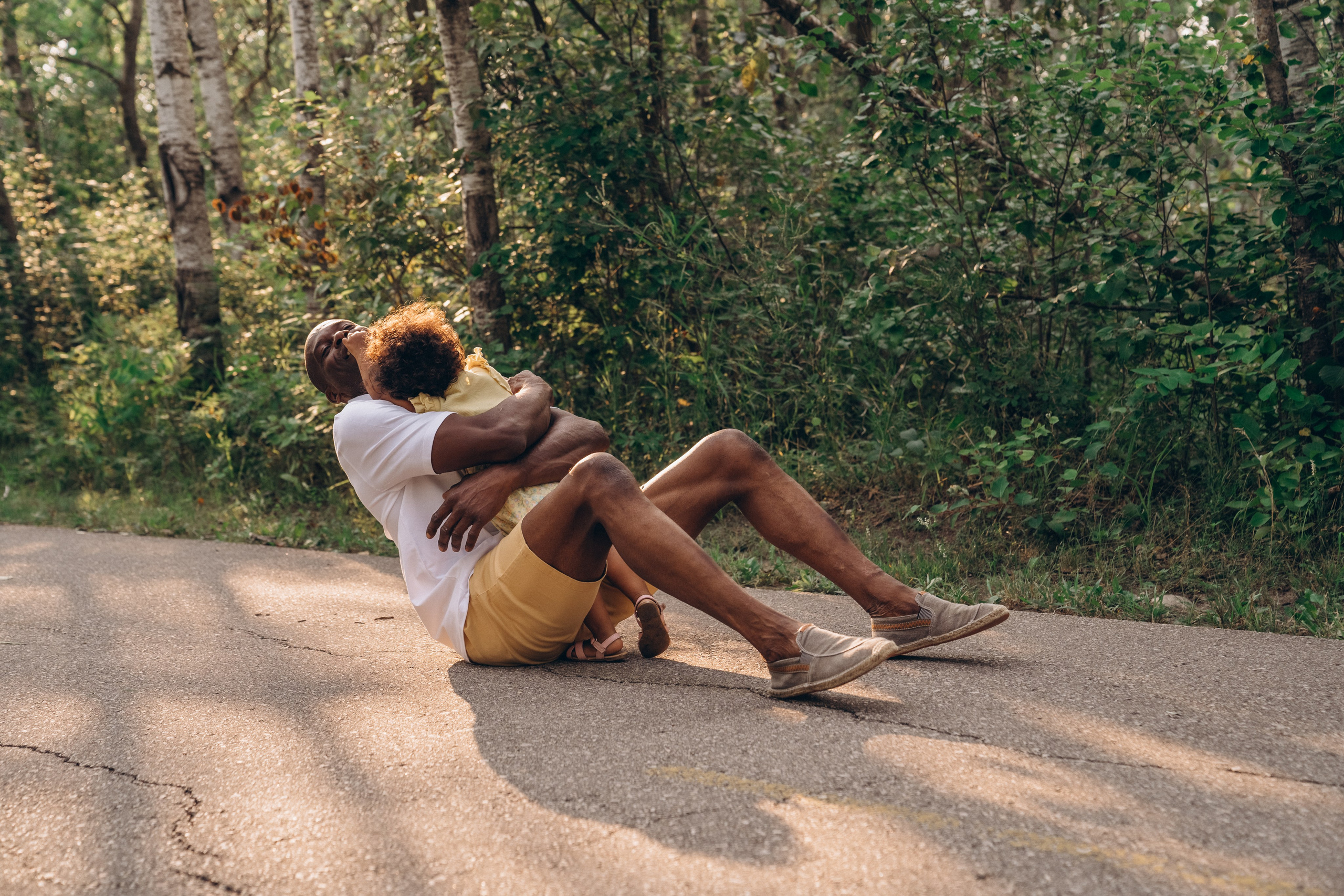 Family in Birds Hill. Photographer Viktoriia Skavronskaya