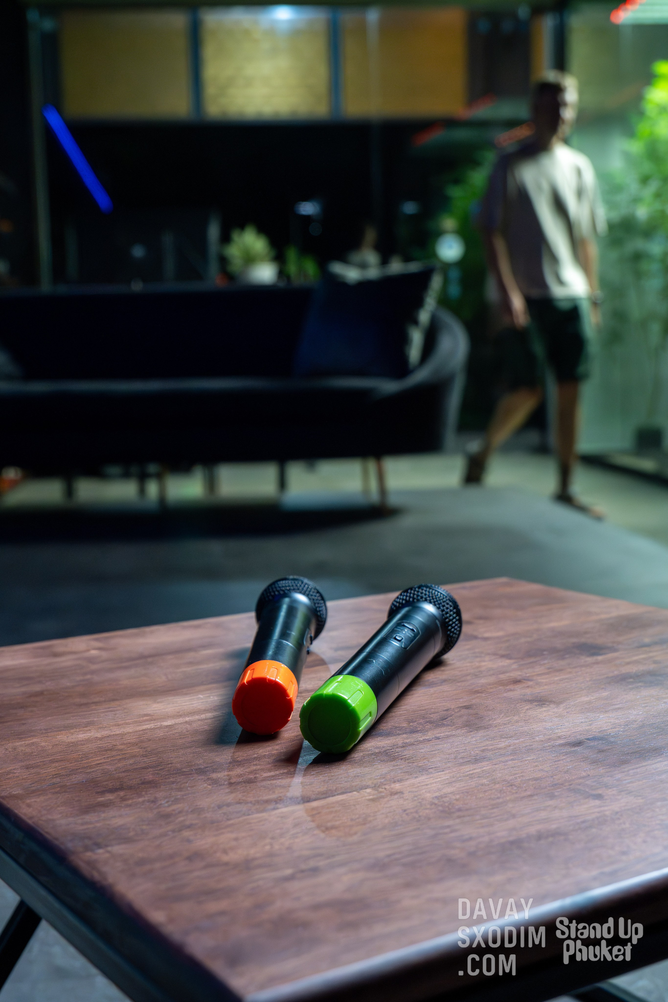 Standup-шоу «Тай-Болтай» | Фоторепортаж | Афиша | DAVAYSXODIM.com PHUKET. АФИША|ФОТОРЕПОРТАЖИ|ИВЕНТЫ|ПХУКЕТ