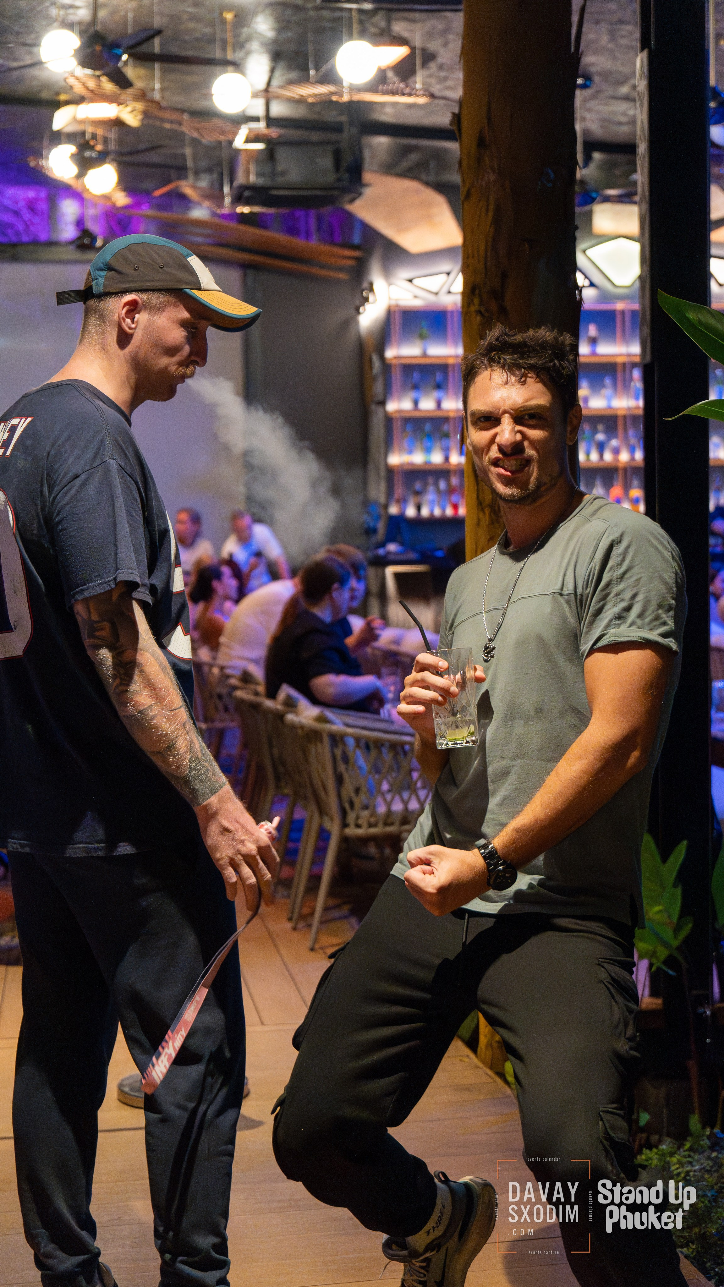 Standup Влада Лапина | Фоторепортаж | Афиша | DAVAYSXODIM.com PHUKET. АФИША|ФОТОРЕПОРТАЖИ|ИВЕНТЫ|ПХУКЕТ