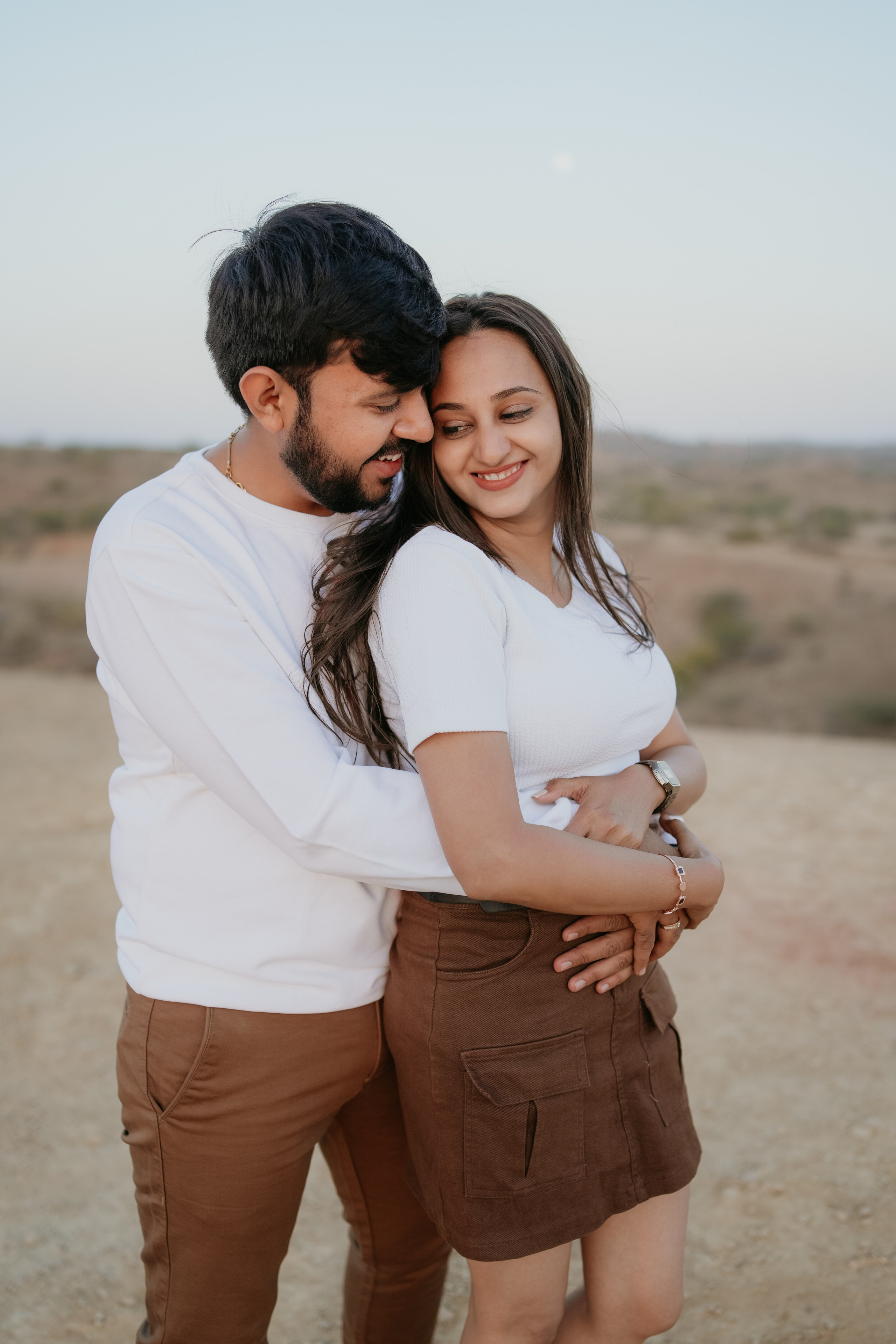 COUPLE SESSIONS. Love Emotions Weddings