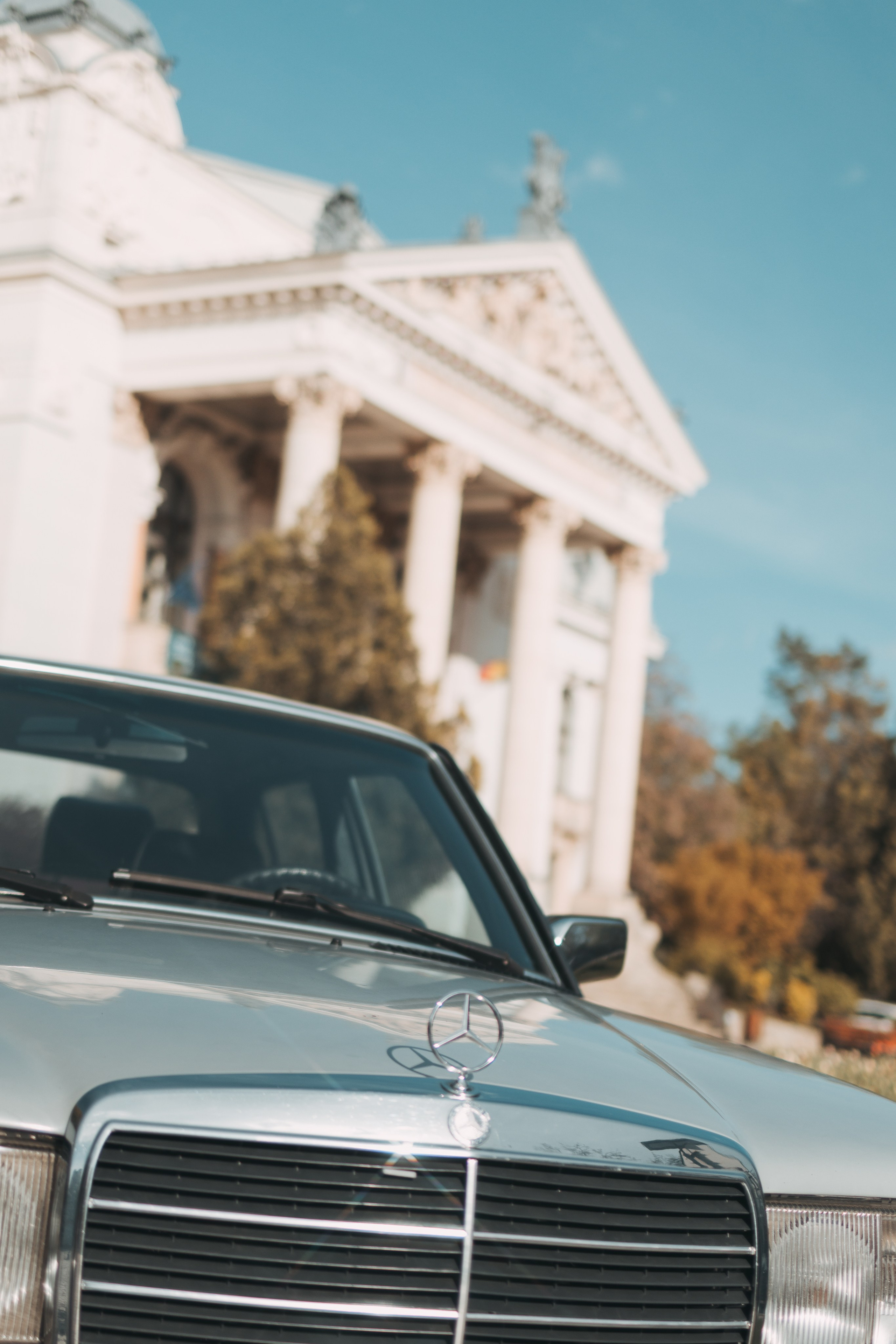 Cars and roads. Fotograf Videograf Evenimente Iași - Storytelling, Business, Albume Absolvire