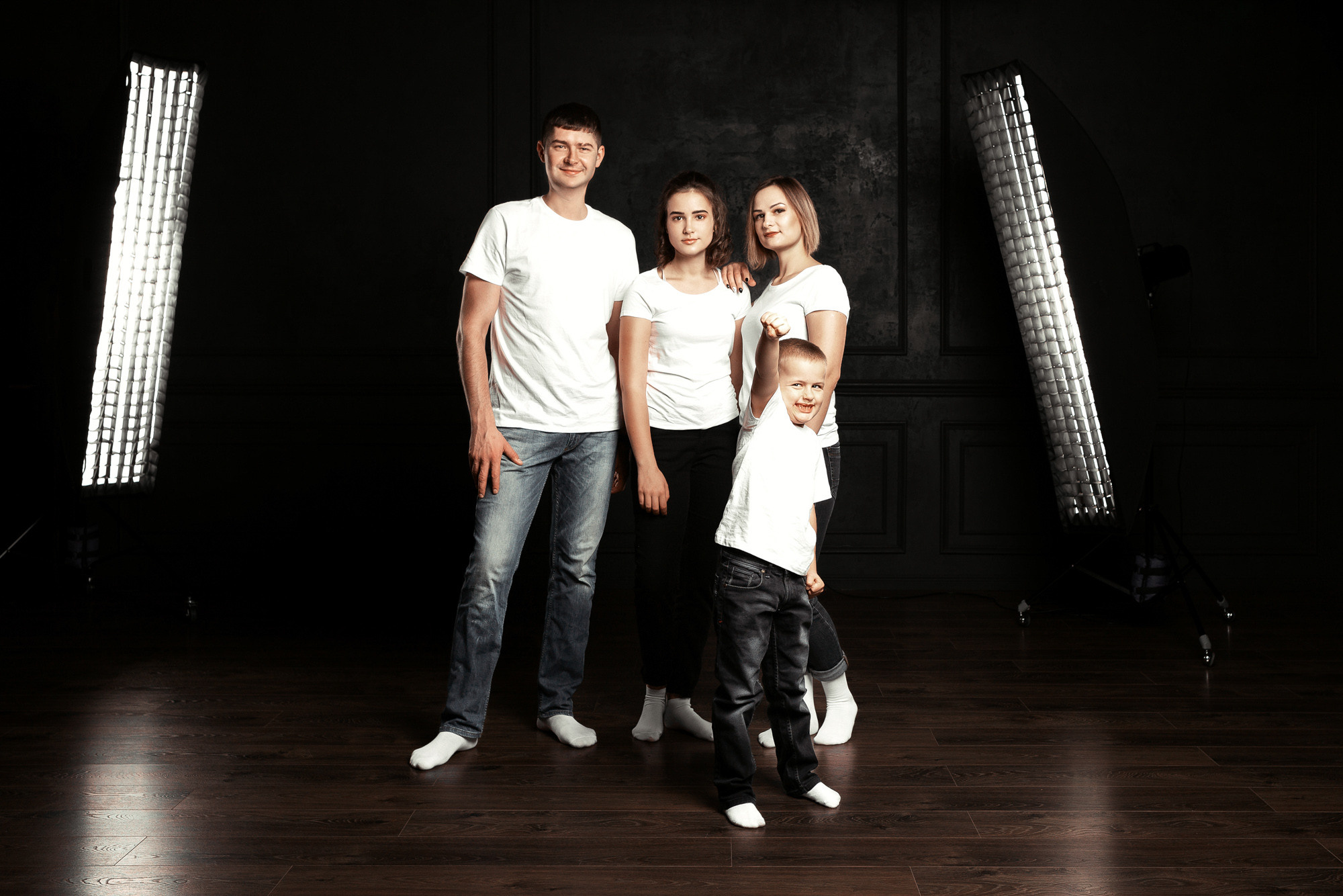 Sesja rodzinna w studio. Dimitri Ilkov Photography — Capturing Life’s Moments in Edmonton, Cana