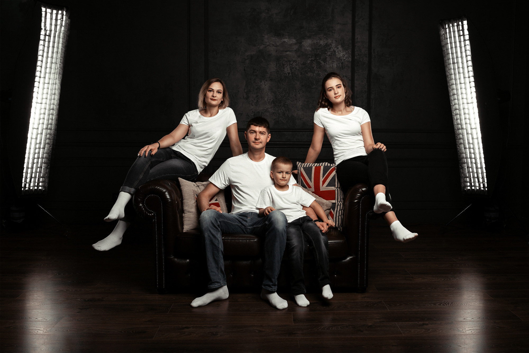 Sesja rodzinna w studio. Dimitri Ilkov Photography — Capturing Life’s Moments in Edmonton, Cana