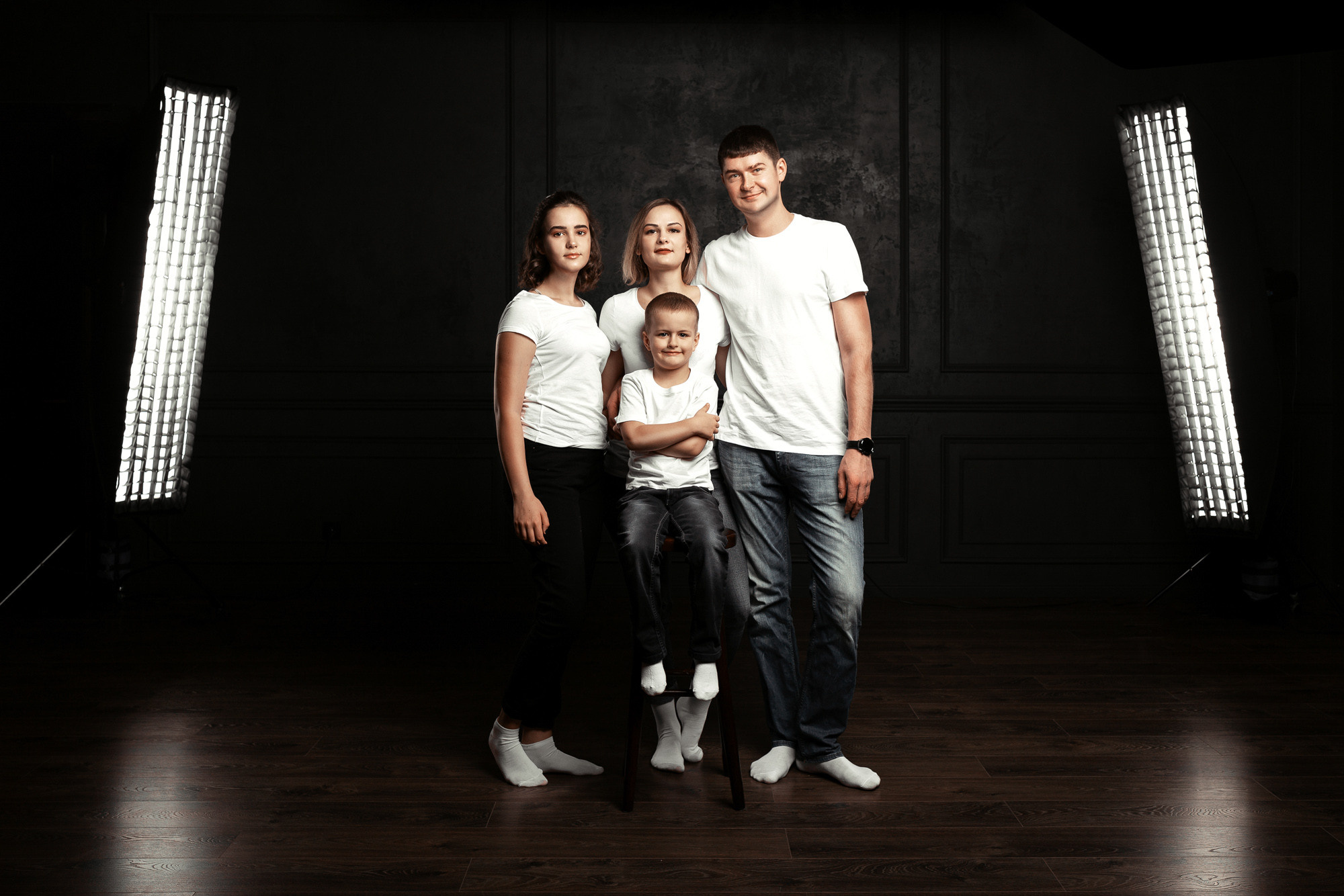 Sesja rodzinna w studio. Dimitri Ilkov Photography — Capturing Life’s Moments in Edmonton, Cana