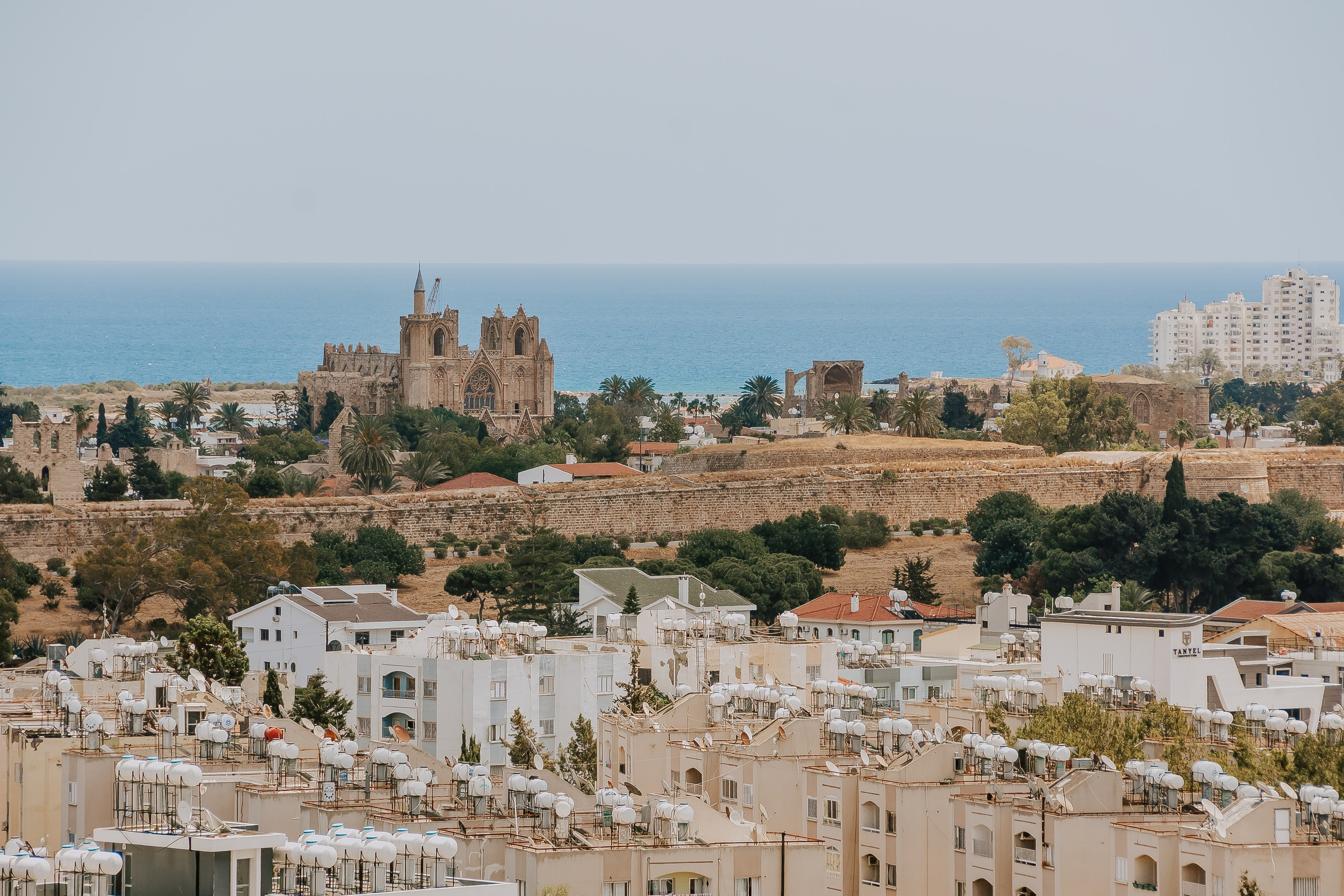 Real Estate Media. Professional portrait photographer in Los Angeles | Axenia Haritonova