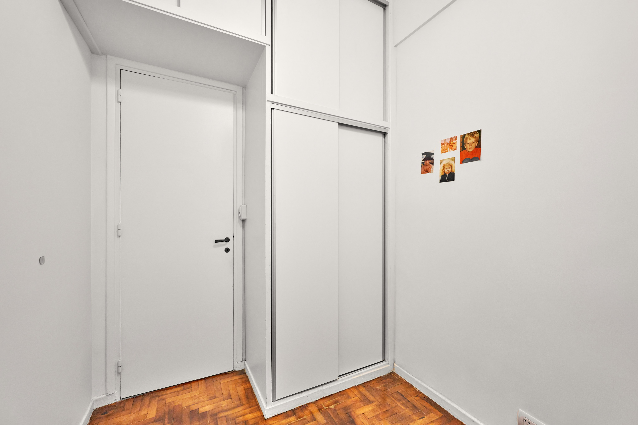 23 03 15. Fashion, portrait, interior photography. Valencia, Spain. Dmitry Ivanov. Retrato, fotos de interiores