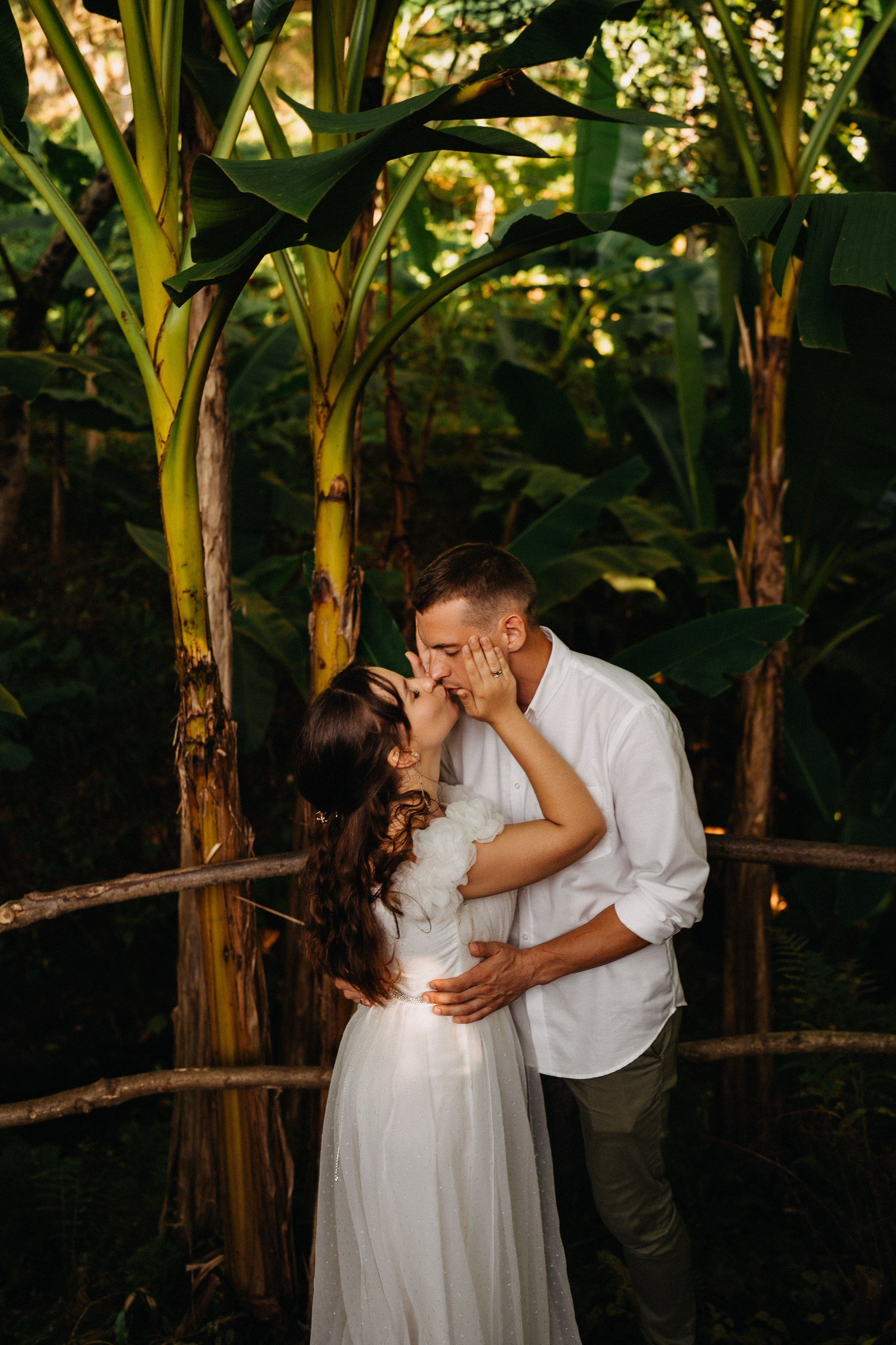 Роман и Виктория. Индивидуальный и свадебный фотограф в Батуми Валерия Азаренко