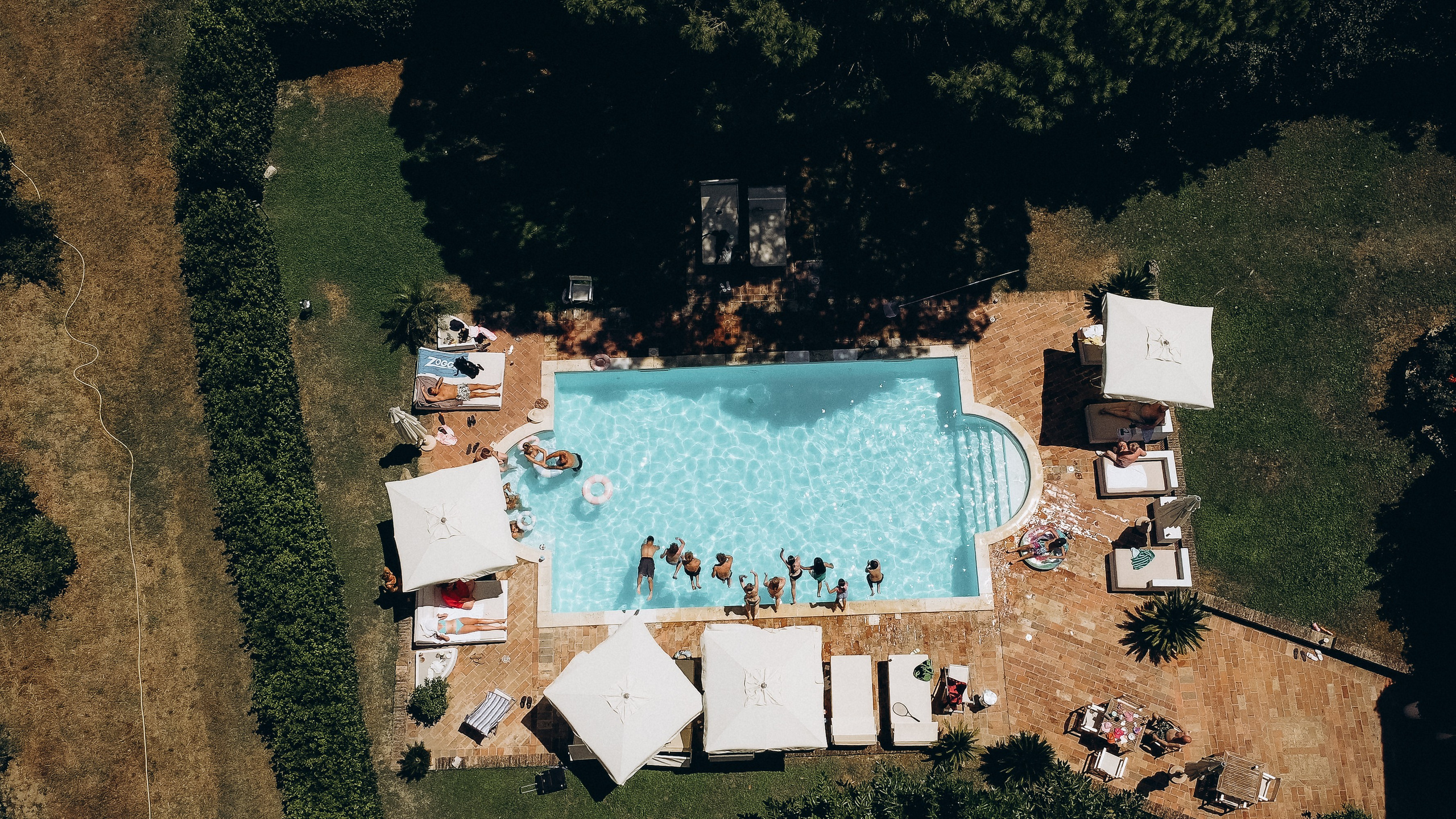 SARAH AND DEAN _VILLA TAMBOLINA. PHOTOGRAPHER IN ITALY