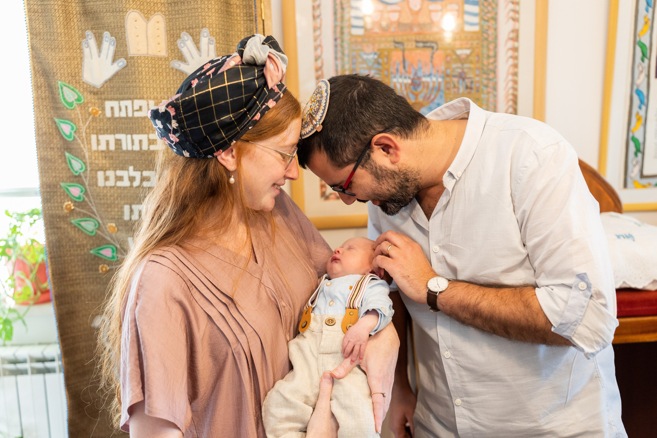 משפחת ברנד. יוסף מזרחי צילום חתונה, ברית וזוגיות. צלם מקצועי שאוהב להוציא אתכם הכי יפים ברגעים הכי מרגשים