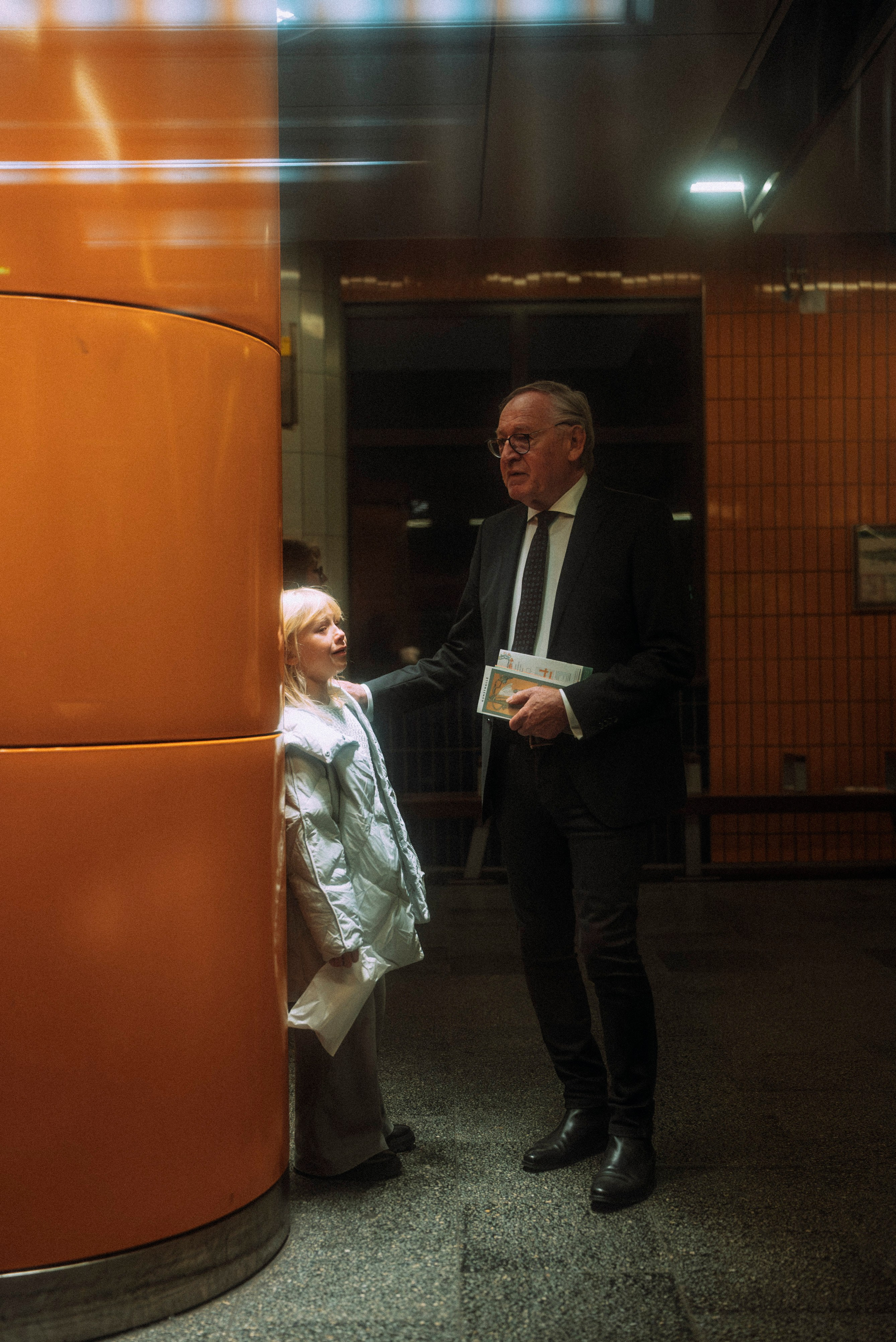 ЕВРОТУР. Стрит-фотография, полная абсурда, идиотизма и красоты