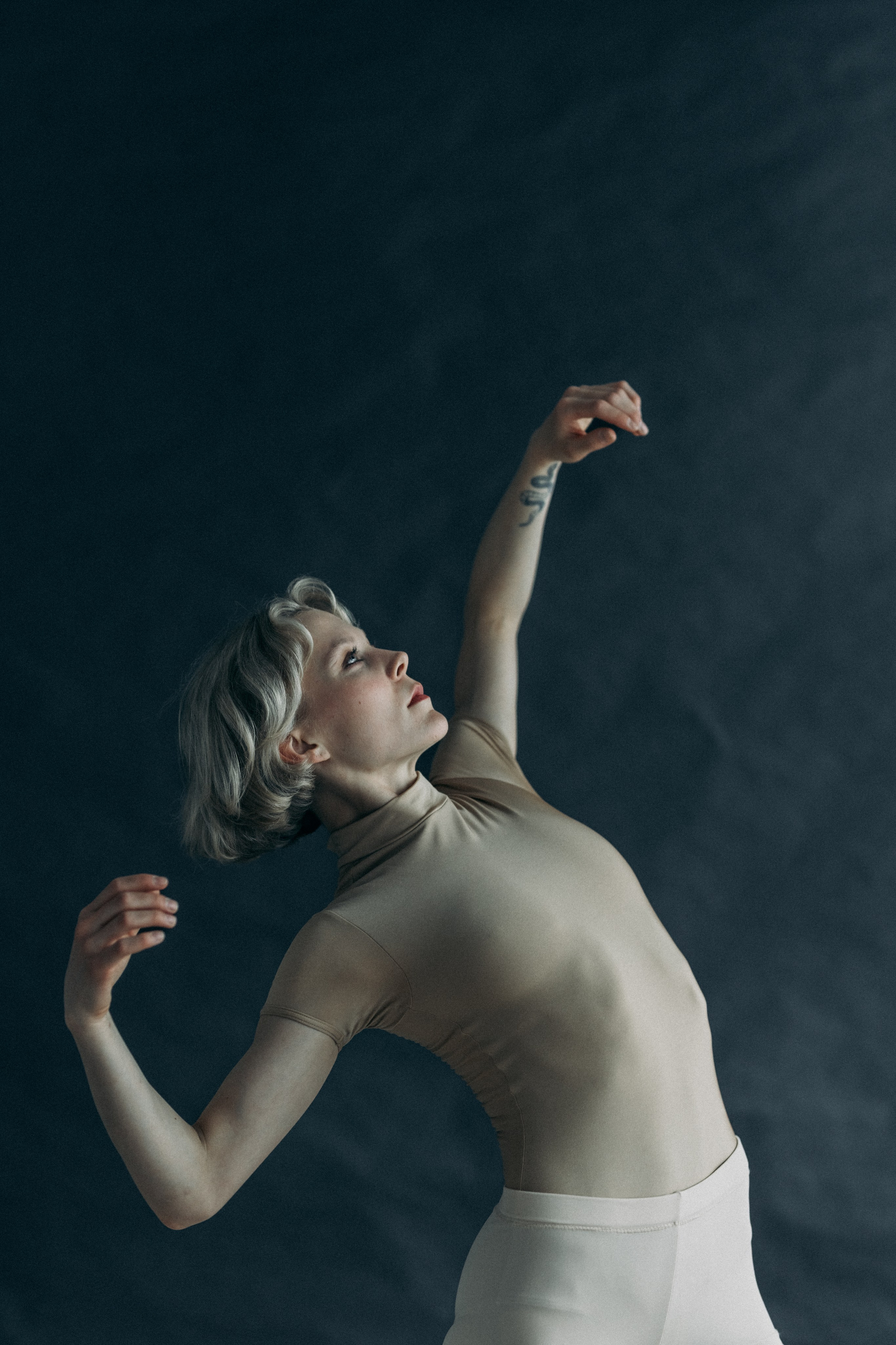 DANCERS. Victoria Olonen – Cinematic Portrait Artist | Helsinki & Europe