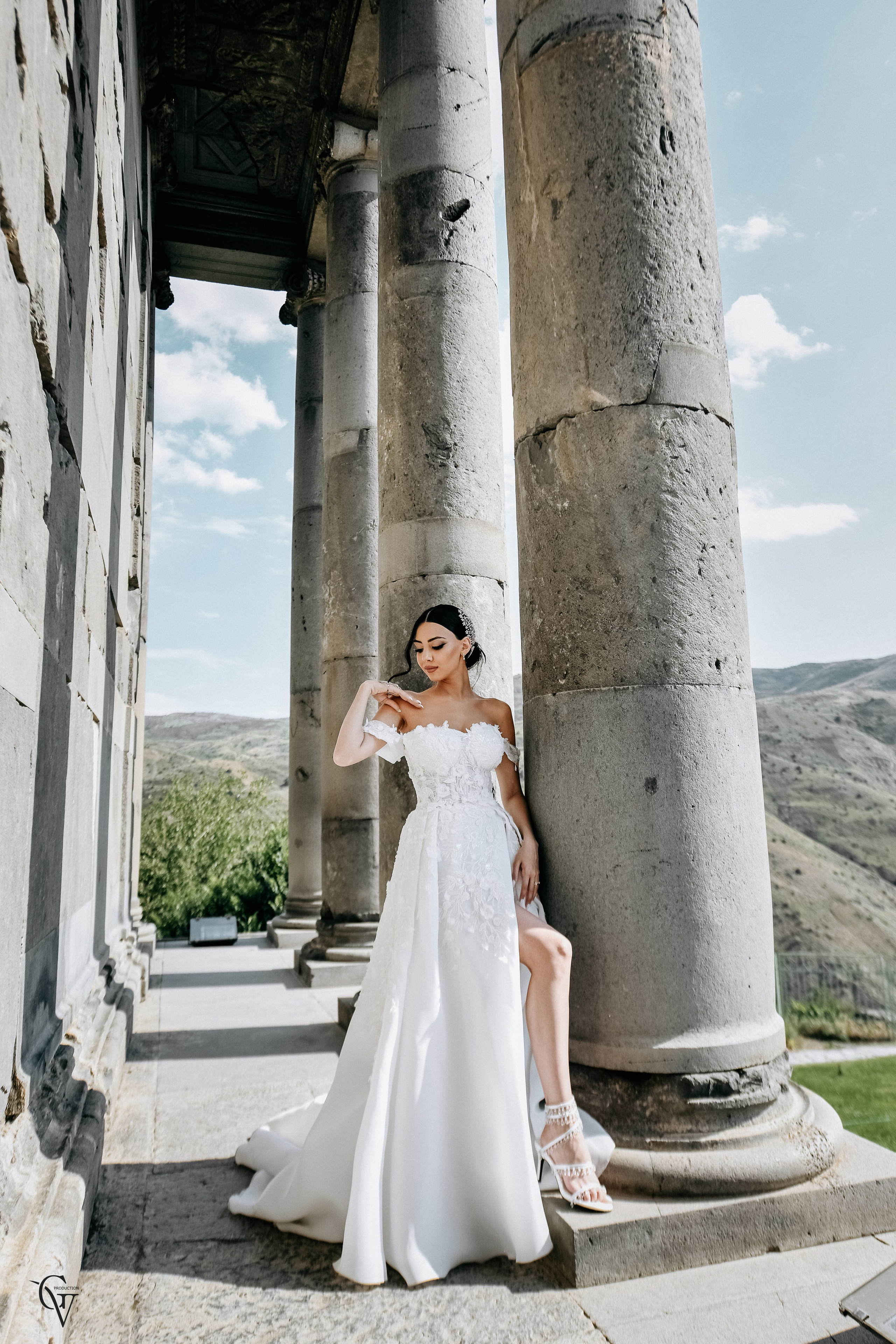 Свадебная фотосессия в Гарни. Свадебные фото и видео сьемки в Армении и во всем мире!!! Фотогаф в Ереване!!!