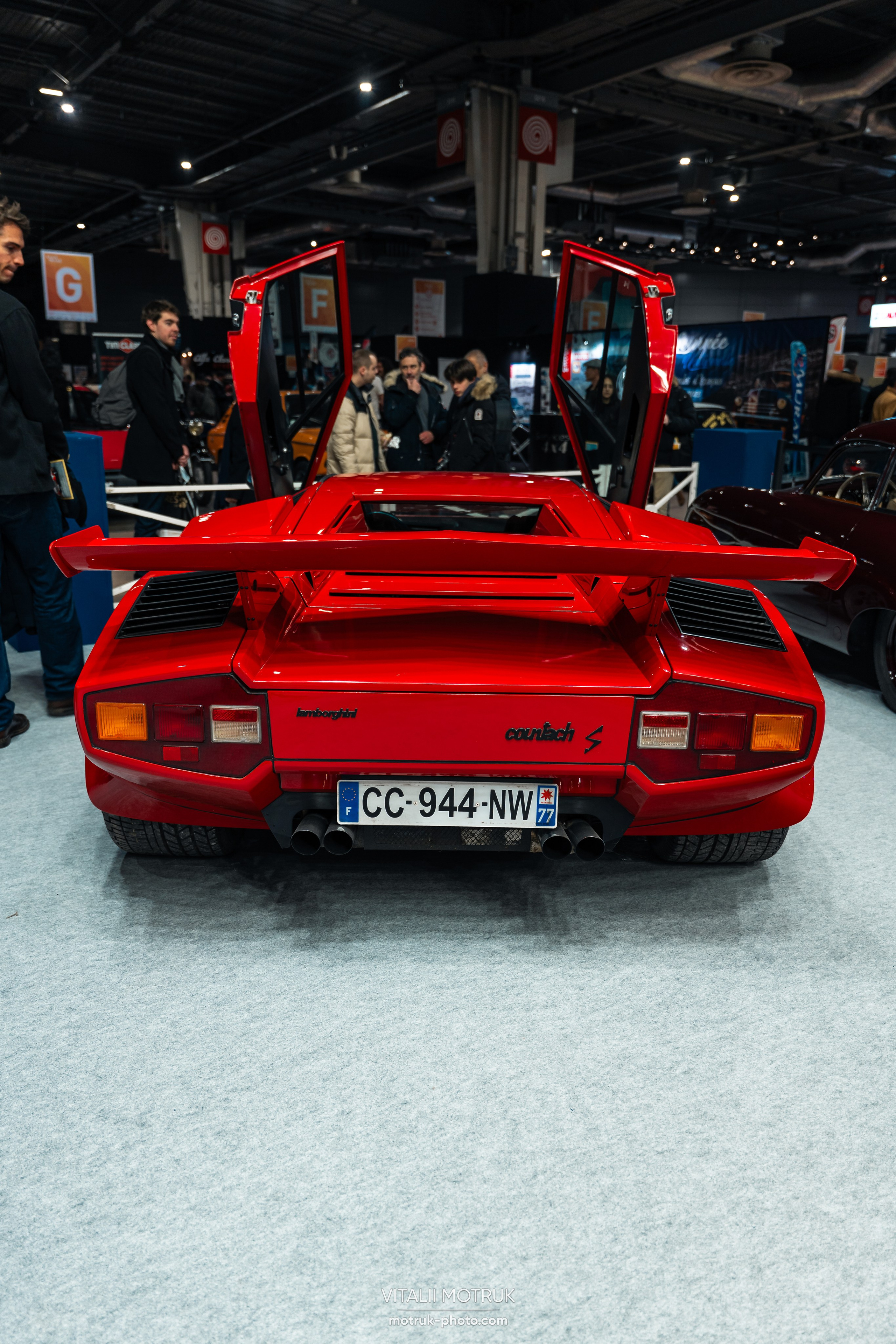 Retromobile 2025. Photographer in Paris — Vitalii Motruk