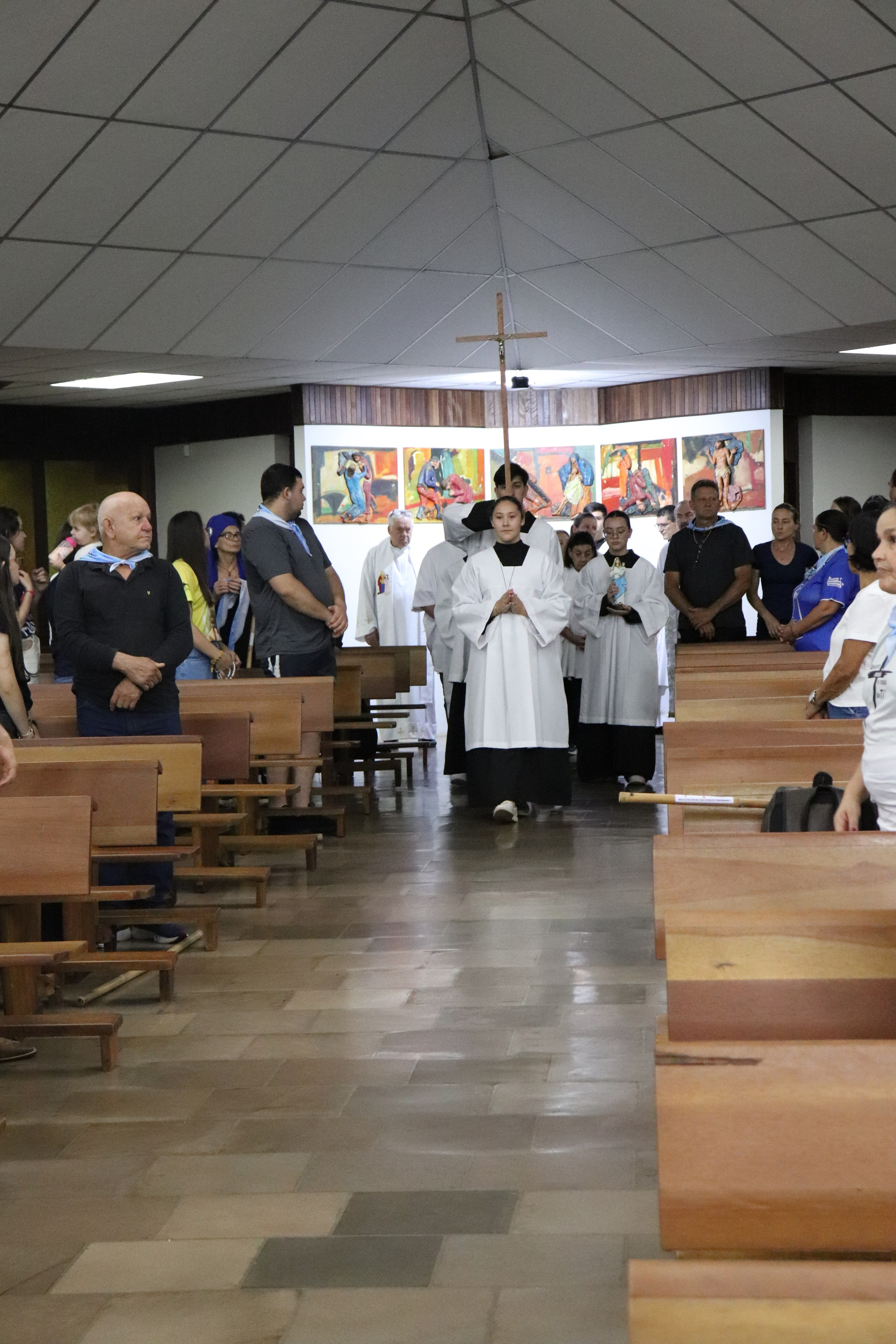 Peregrinação Nossa Senhora de Belém. Handa Produções