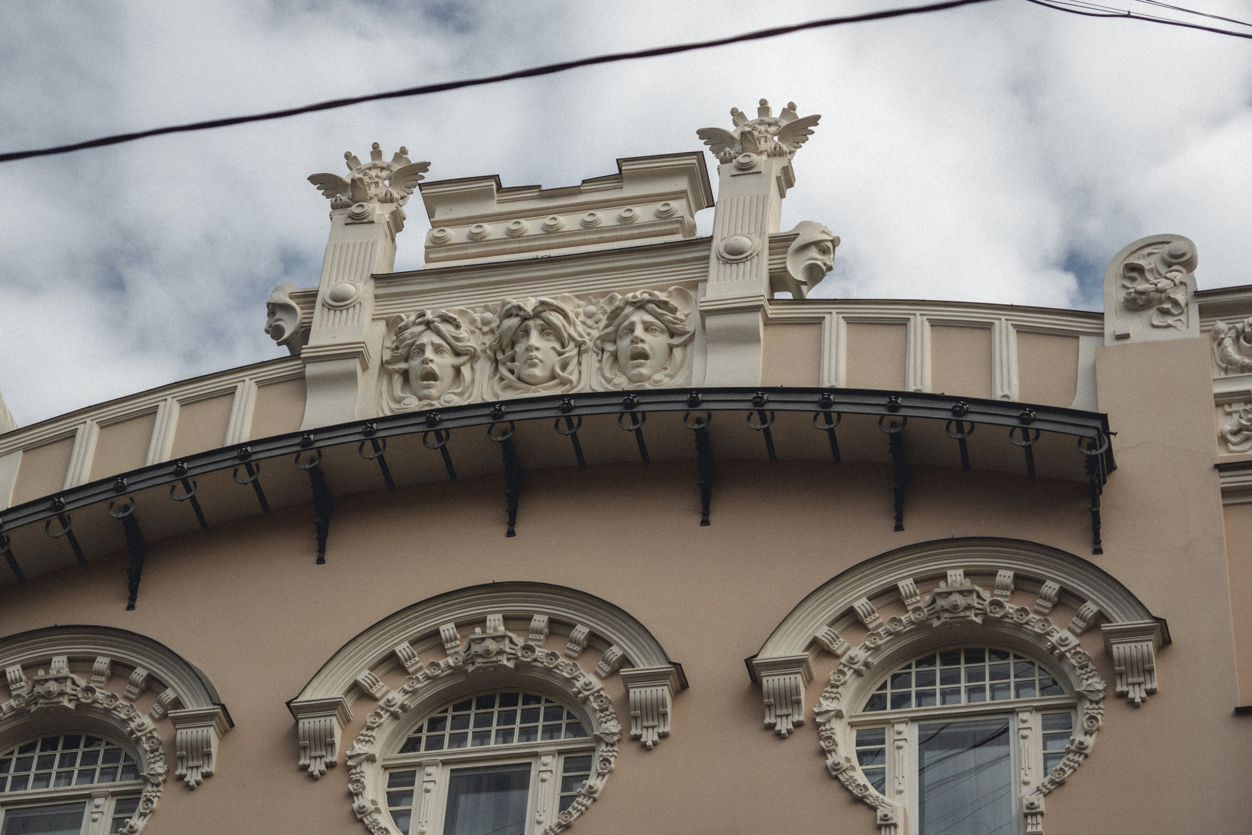 Voyage à Riga. Photographe sur Cote d’Azur. Portraits de familles, couples, enfants, événements