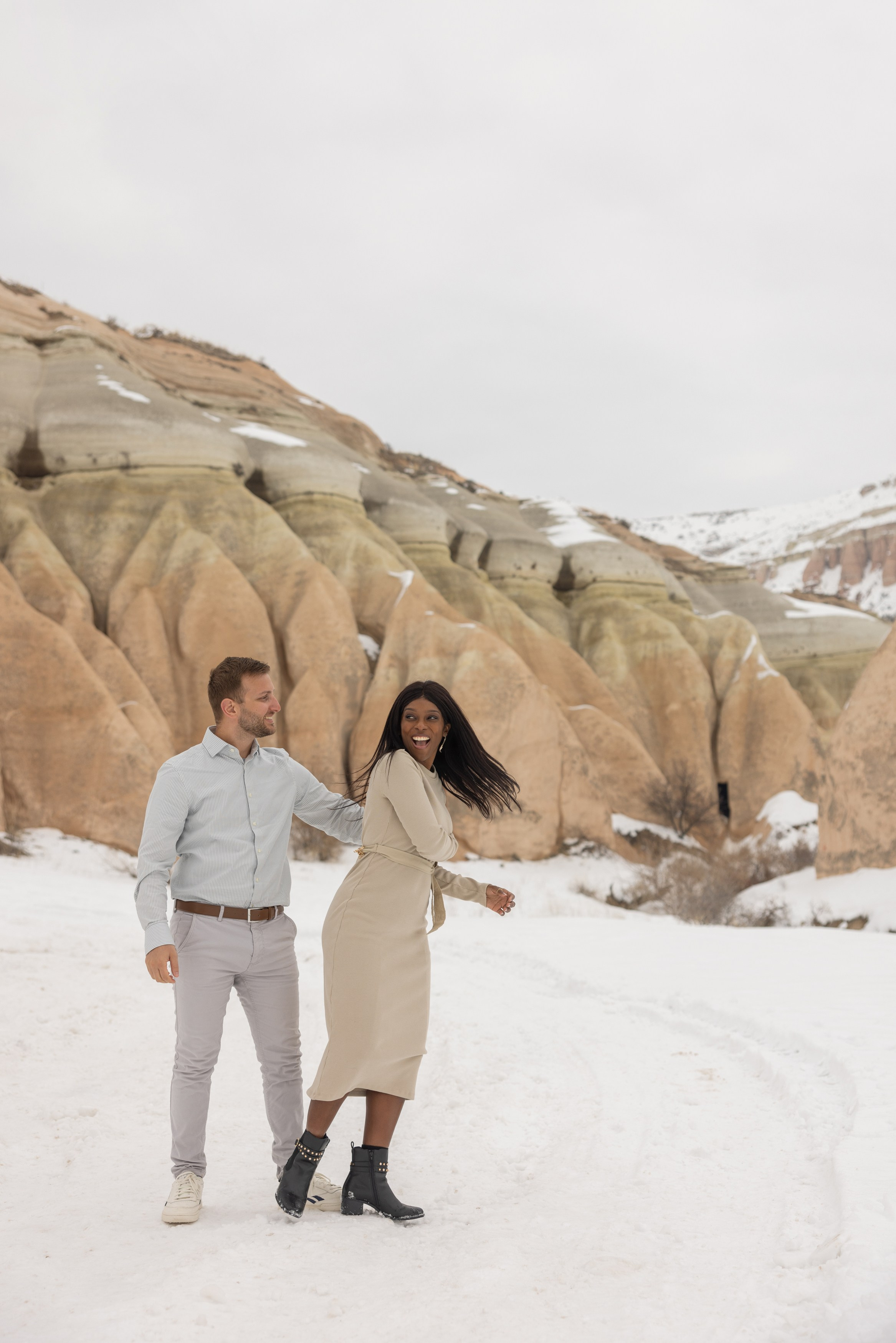 Andrew & Melody. Julia Ganch I Fashion Wedding Photography I Cappadocia Turkey