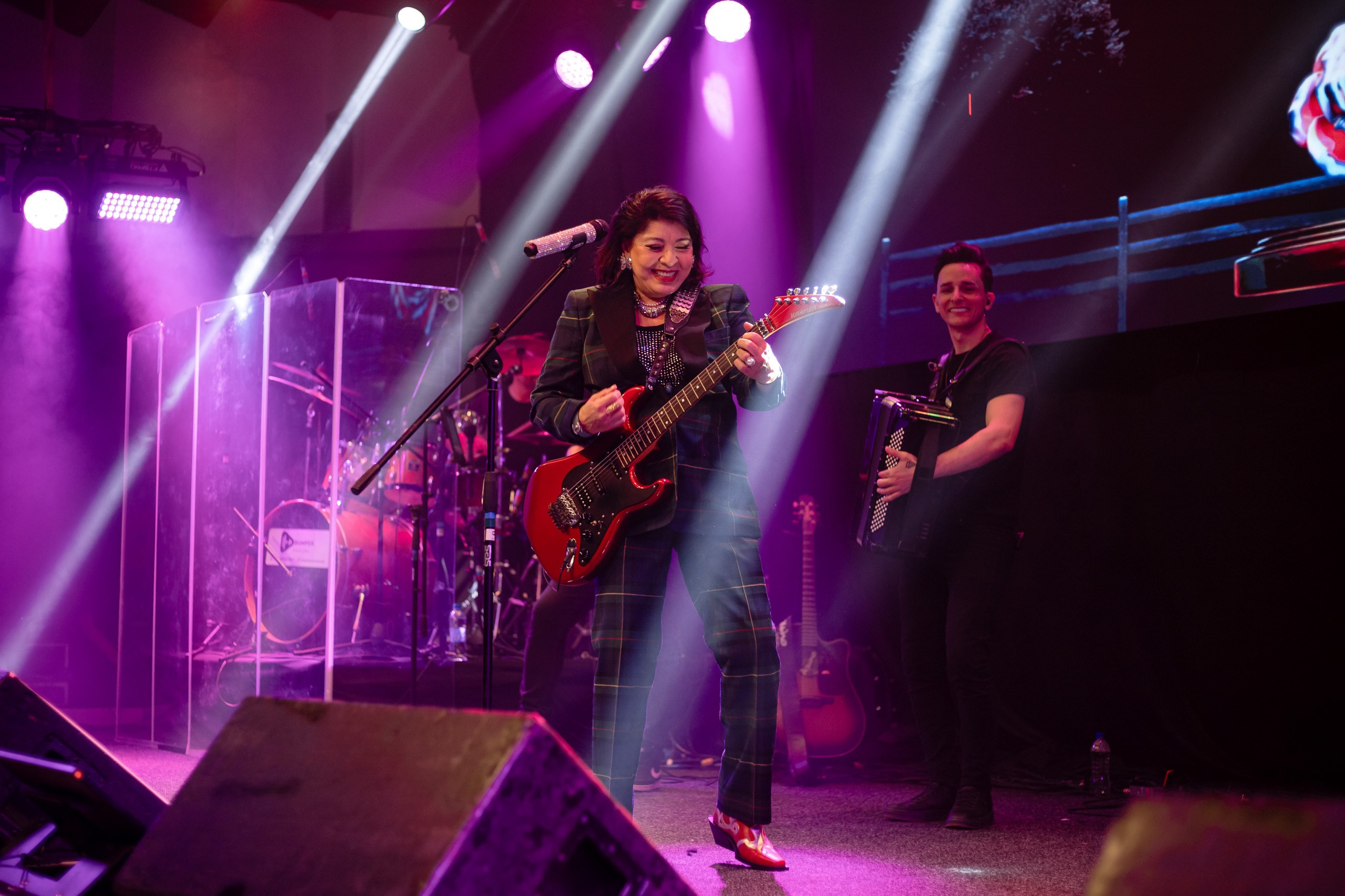 Show da cantora Roberta Miranda na Univali