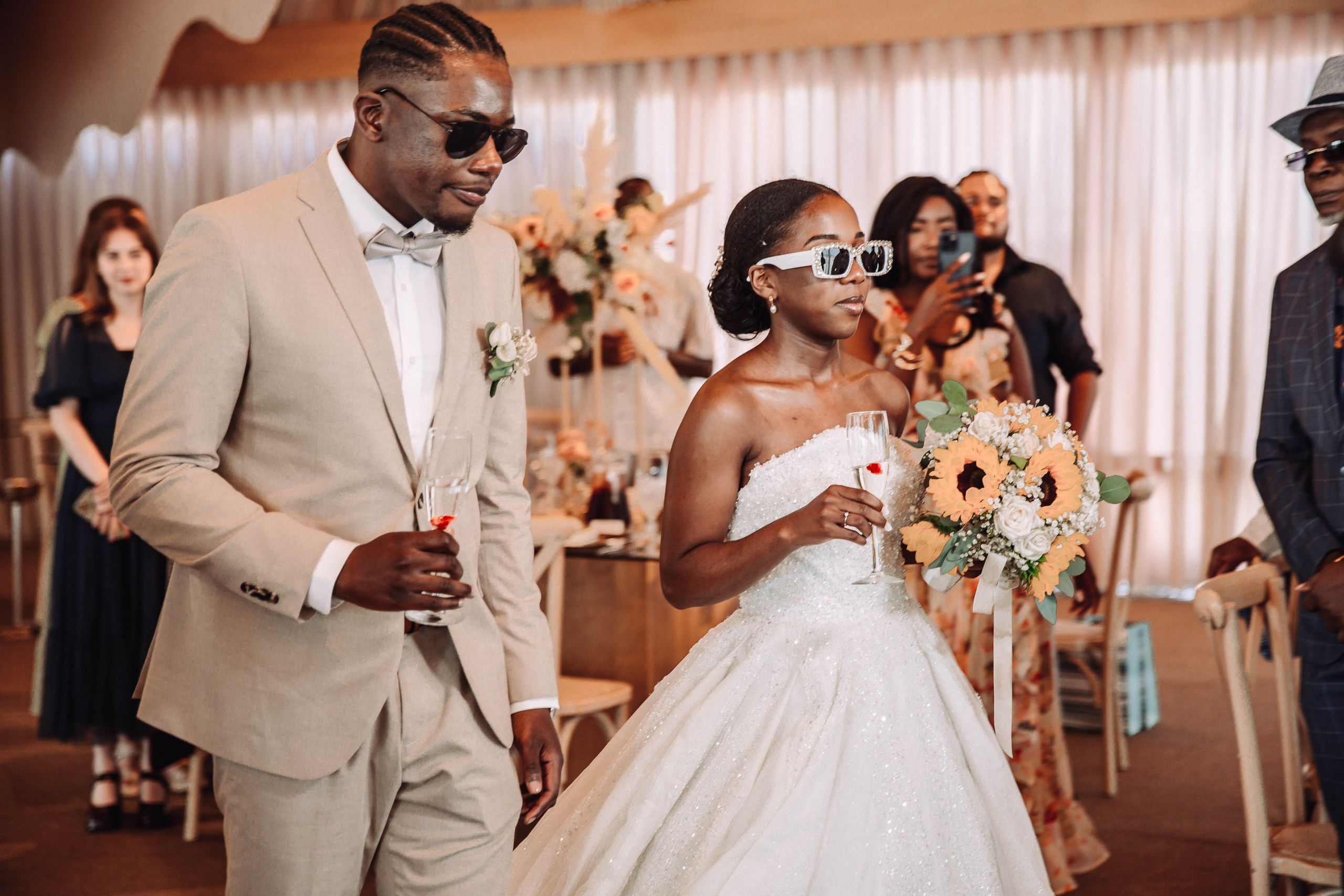 Kuselia & Kaleb. Fazemos o seu casamento ser lembrado por gerações