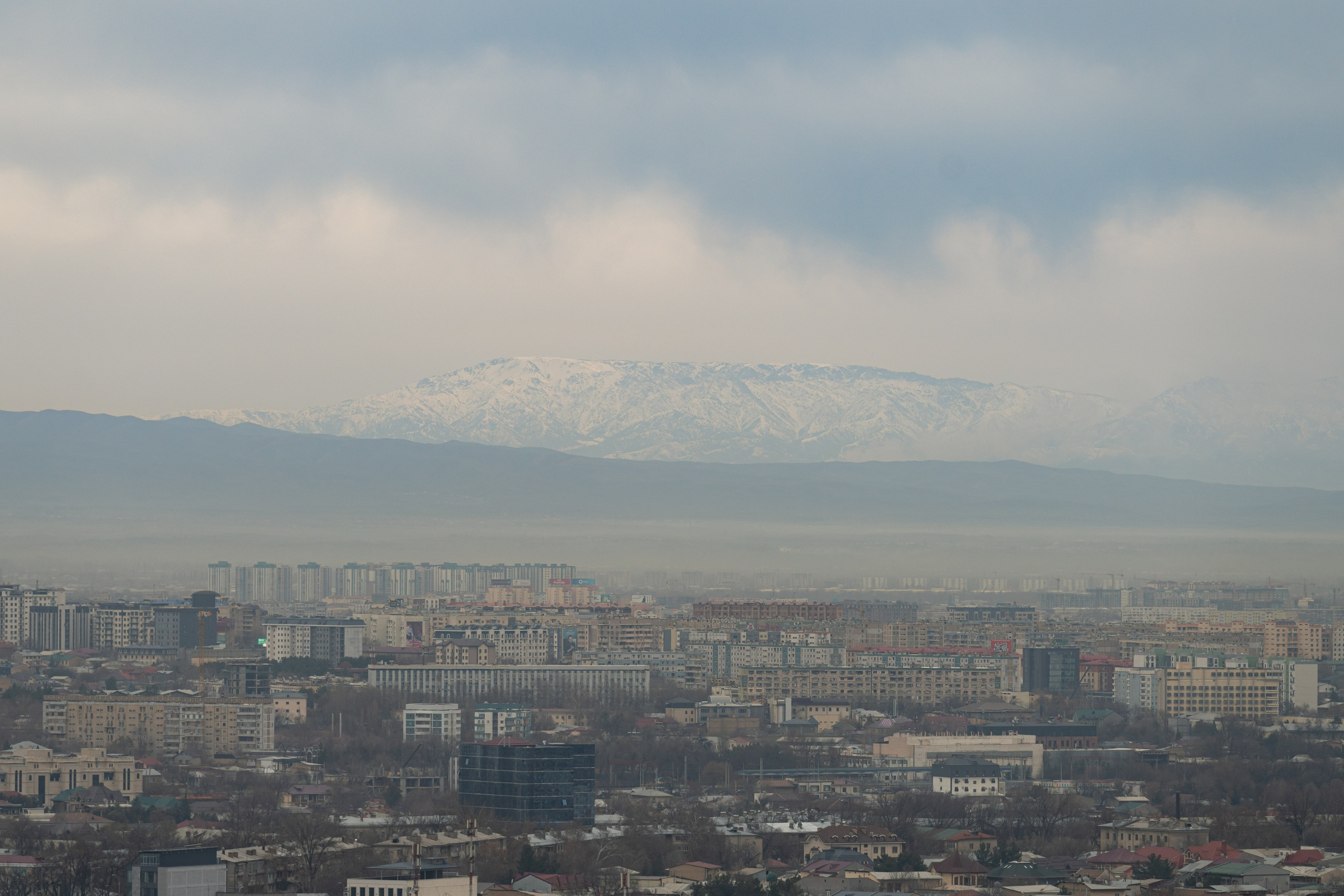 Смог в Ташкенте или Взгляд на город с высоты птичьего полета. Георгий Намазов | Фотограф в Ташкенте
