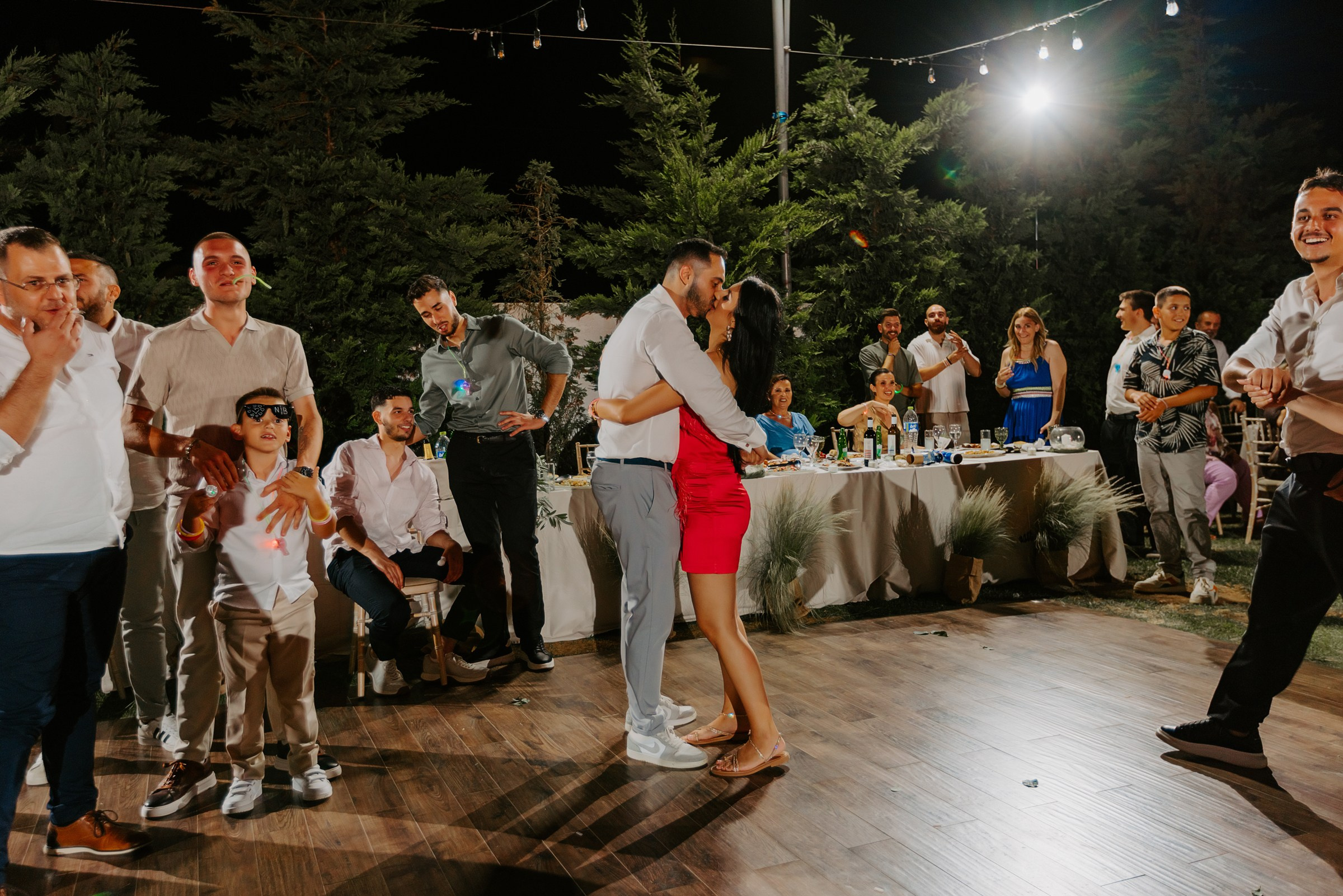Valeria & Nikos. Φωτογράφος και βιντεογράφος γάμου