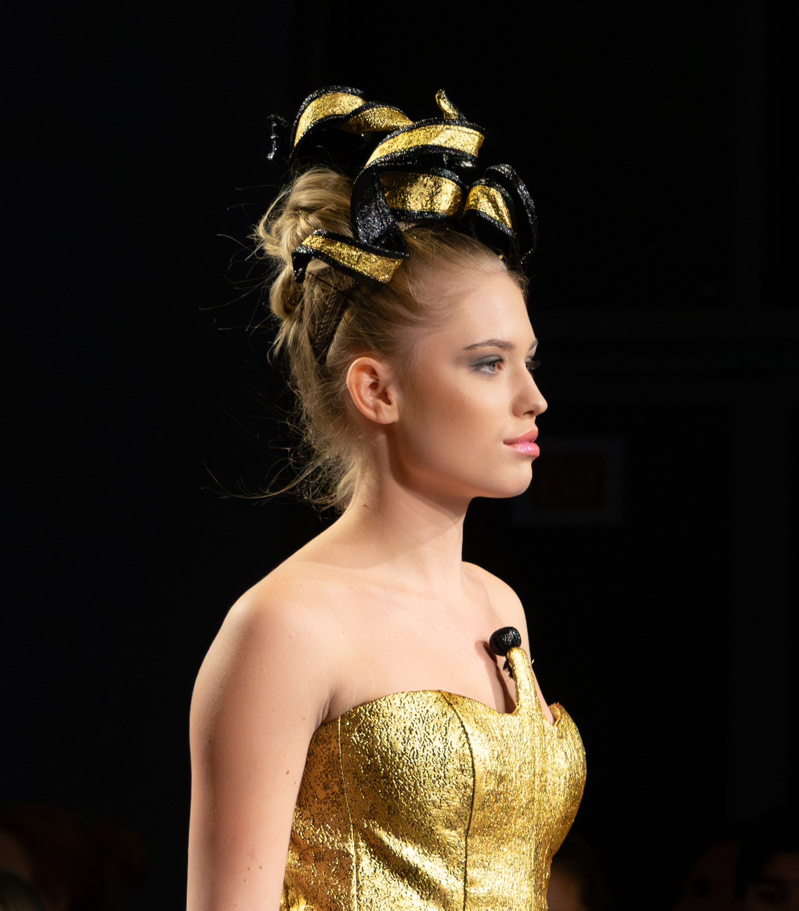 Serbia Fashion Week 2025 — Selected Looks. Викторија Федосеенко, фотограф у Србији