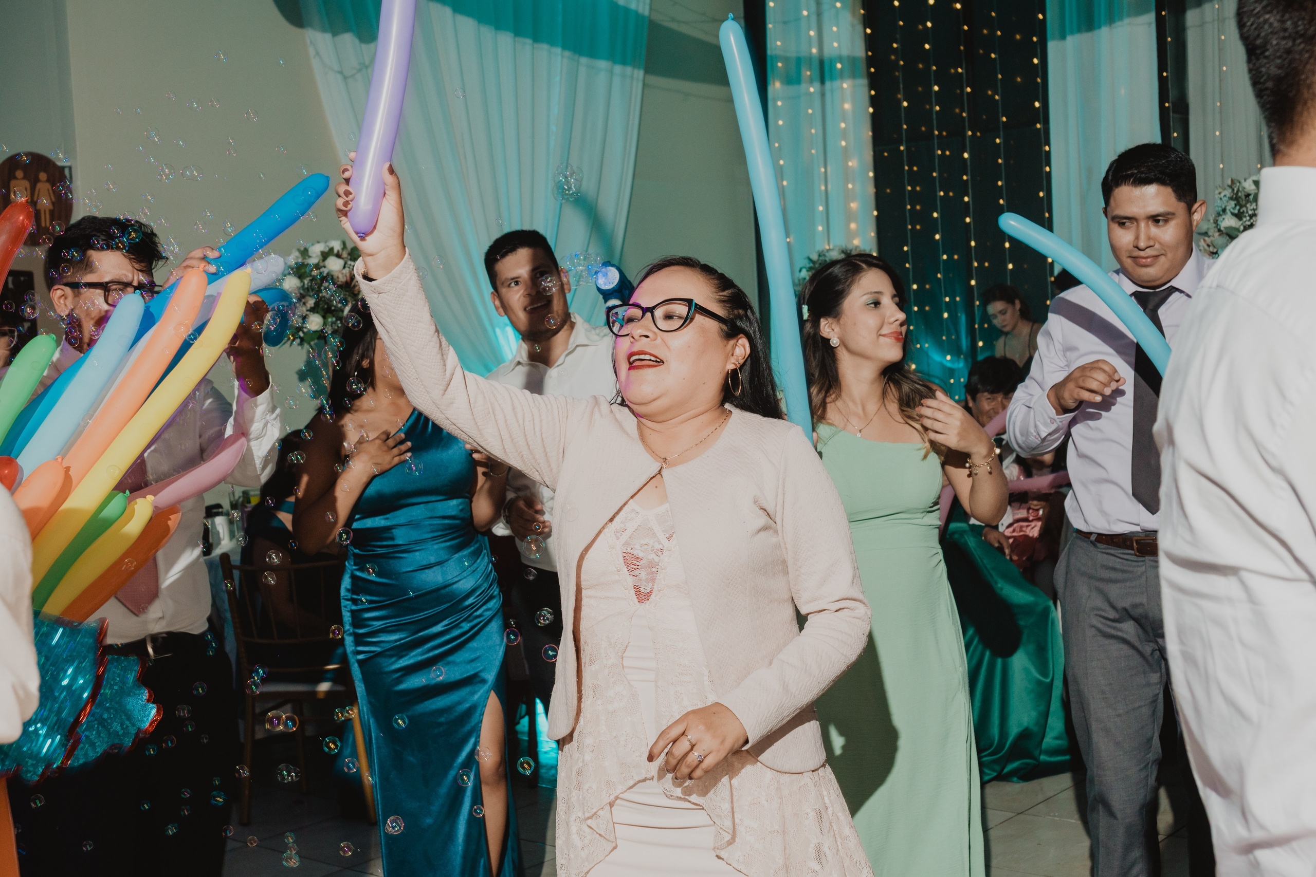 STEISY + EMMANUEL | BODA RELIGIOSA. Studio KVTA | Fotografía y Video de Bodas en Arequipa