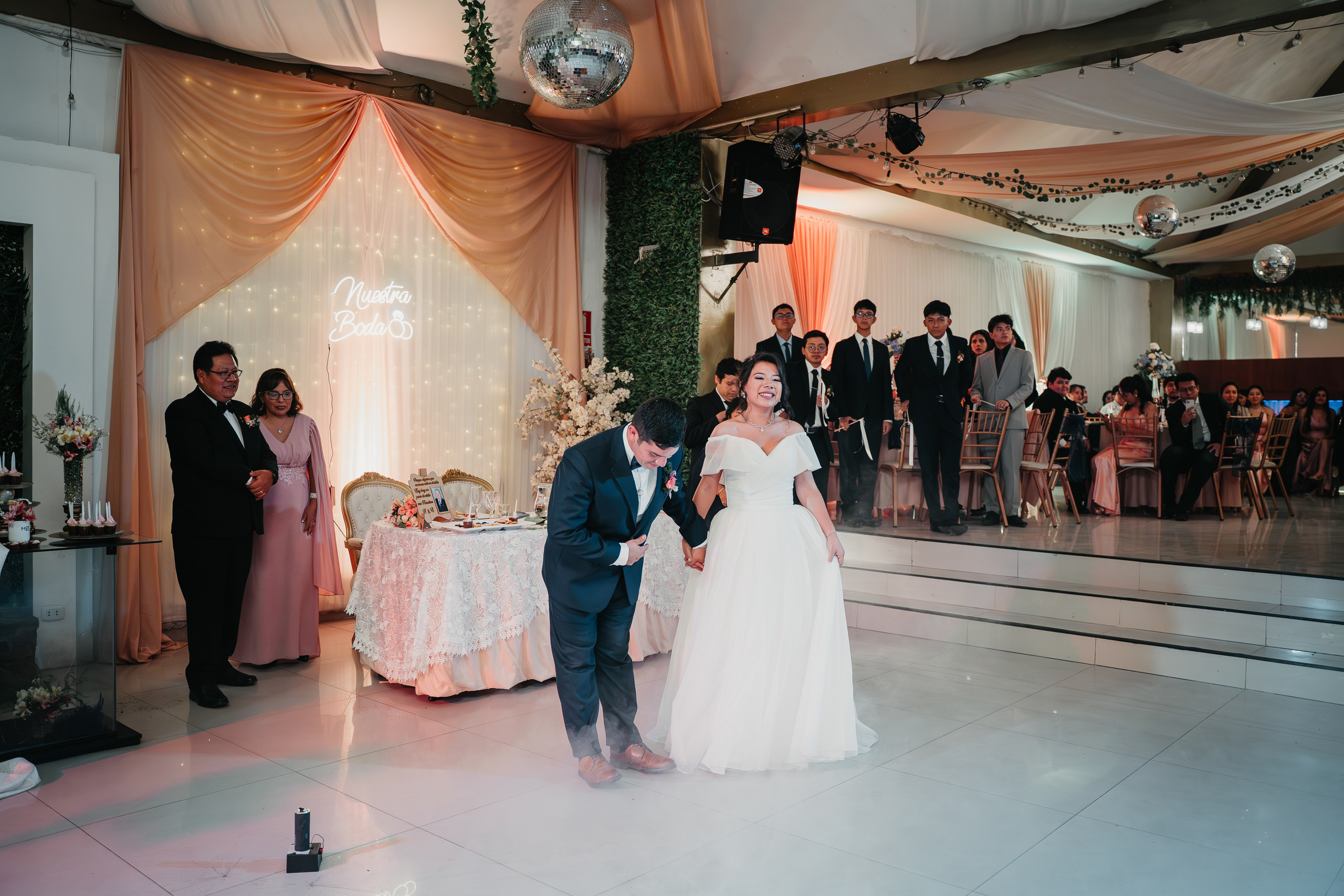 ALEJANDRA + RODRIGO BODA RELIGIOSA. Studio KVTA | Fotografía y Video de Bodas en Arequipa