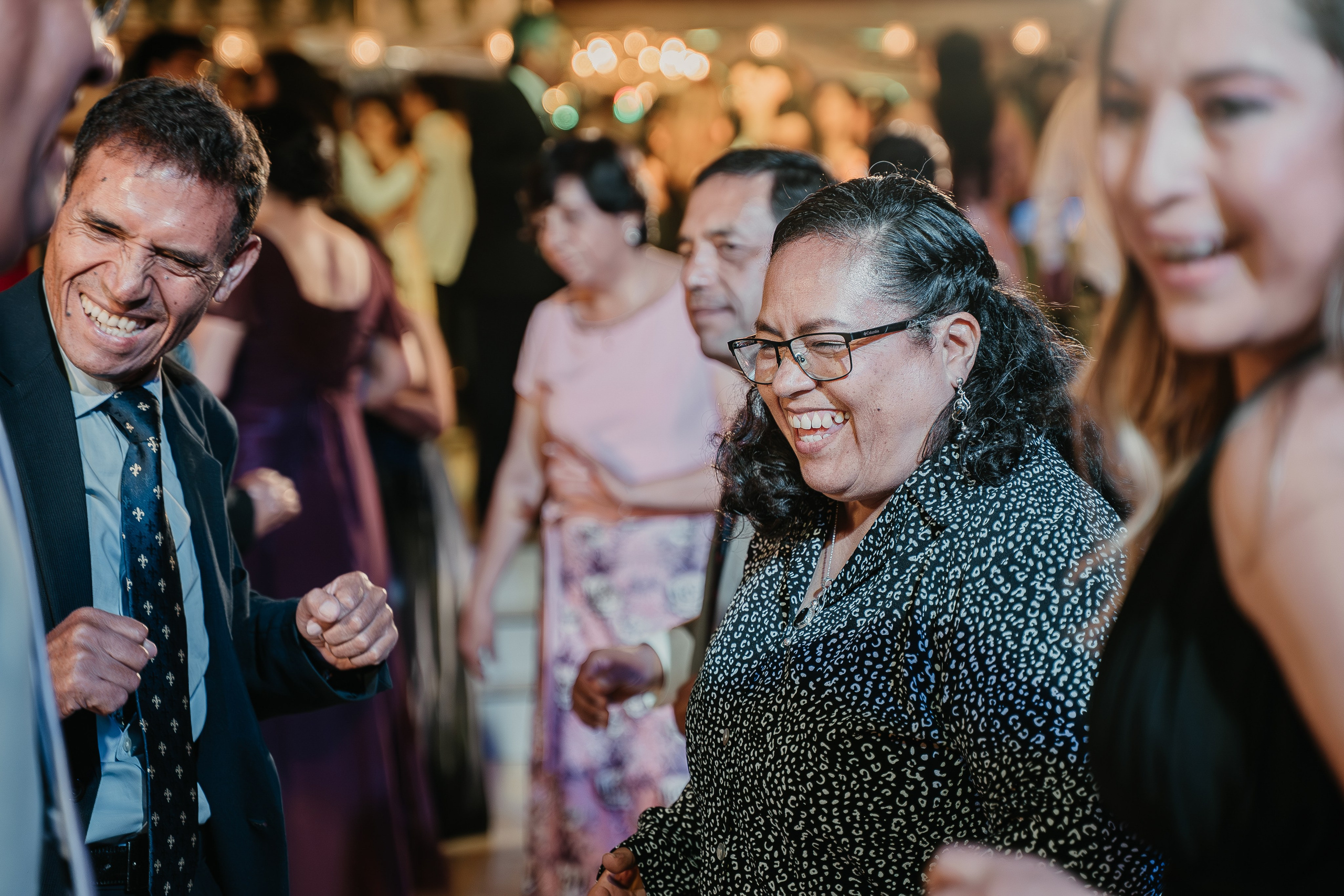 ALEJANDRA + RODRIGO BODA RELIGIOSA. Studio KVTA | Fotografía y Video de Bodas en Arequipa
