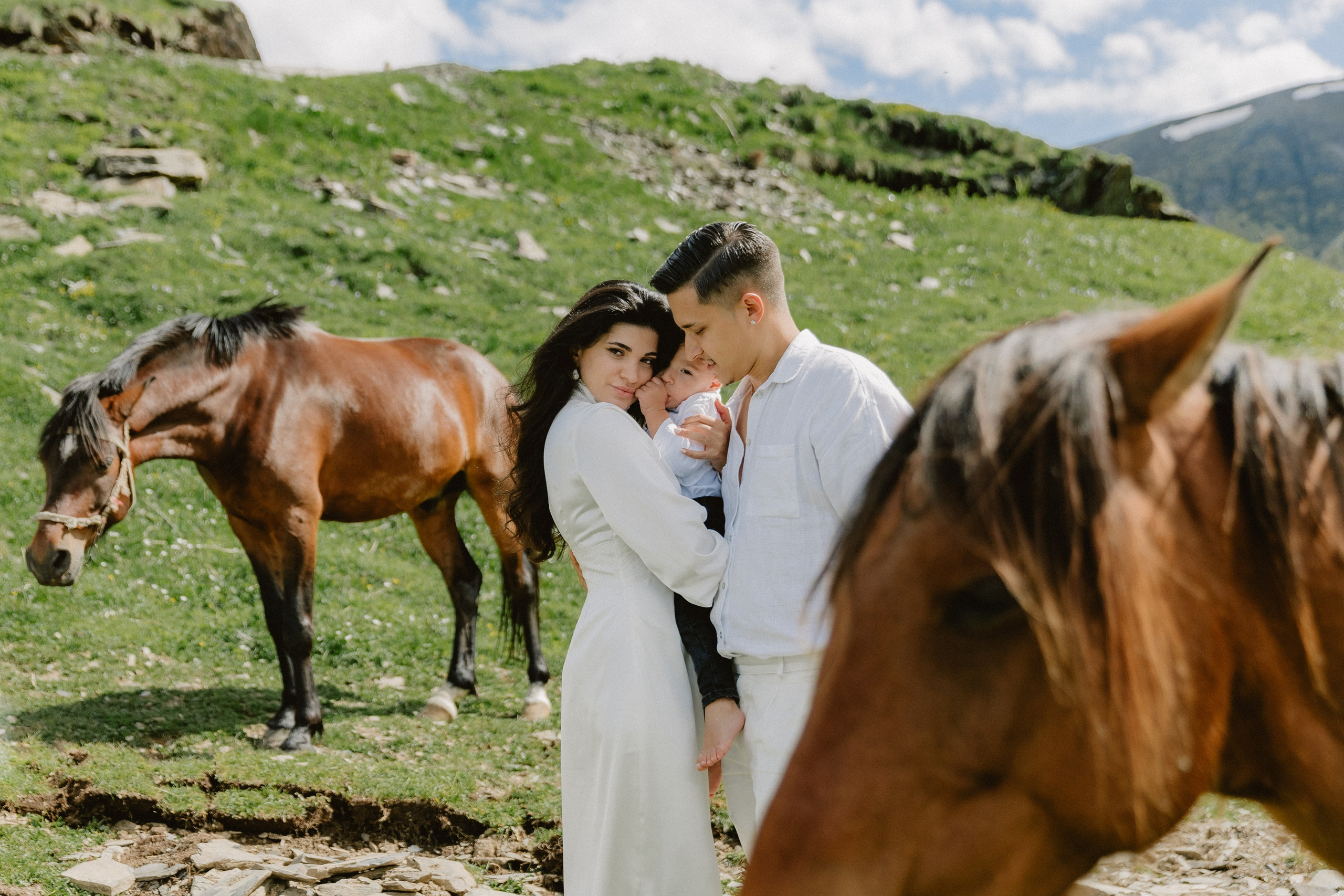 Kazbegi (3,5 hours from Tbilisi)/Казбеги (3,5 часа от Тбилиси). Photographer Anna Nazarenko