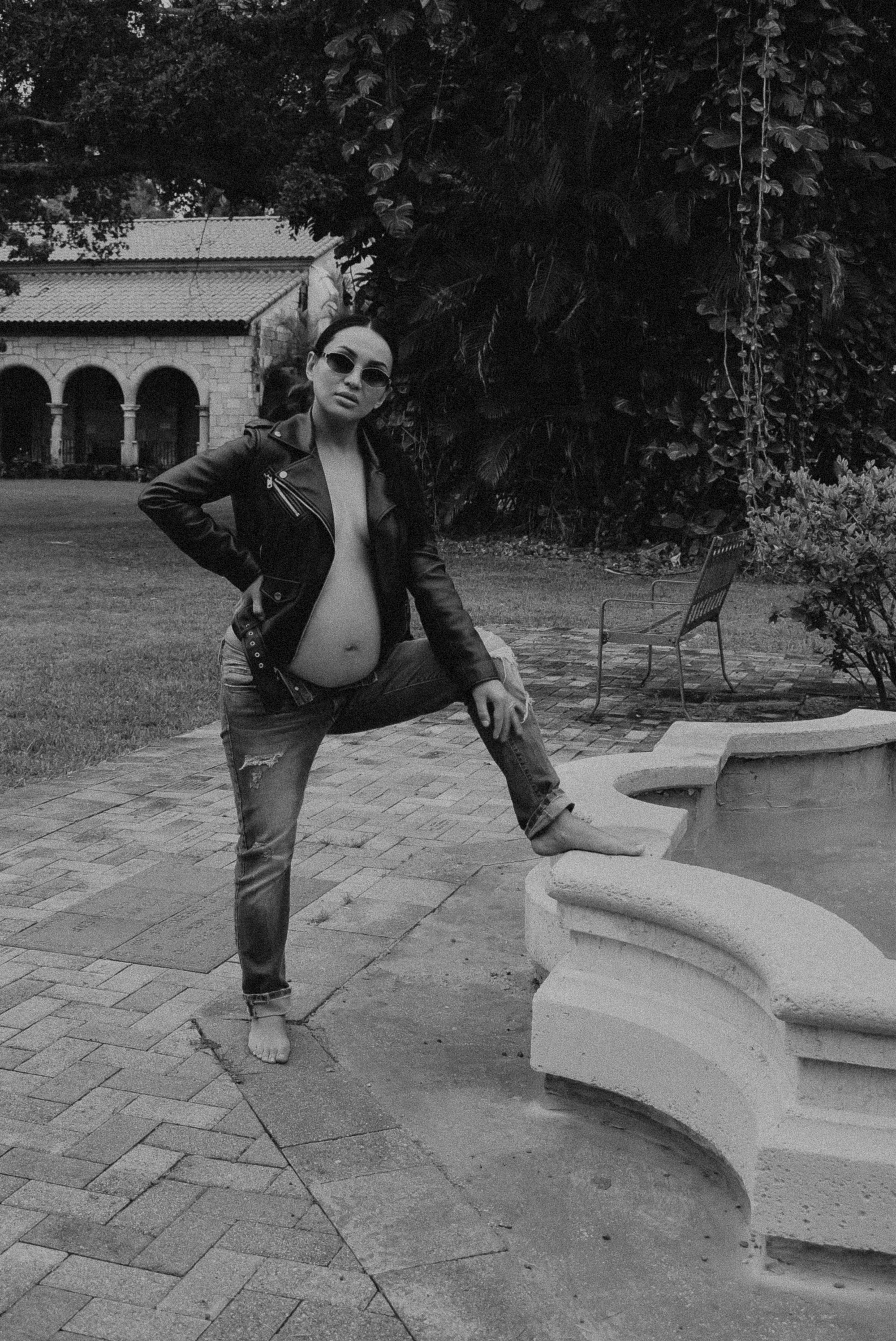 T | inner space. Portrait and Lifestyle Photographer in Miami | Anna Isaak