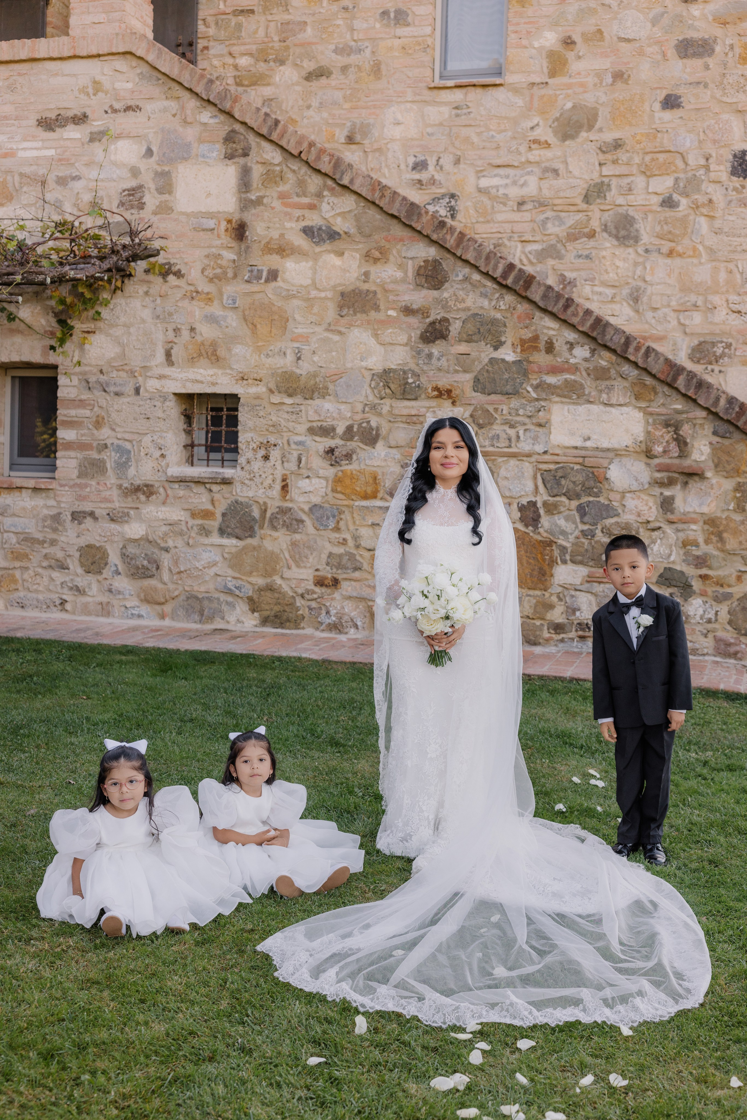 Mitcell&Melanie digital. Wedding photographer Italy