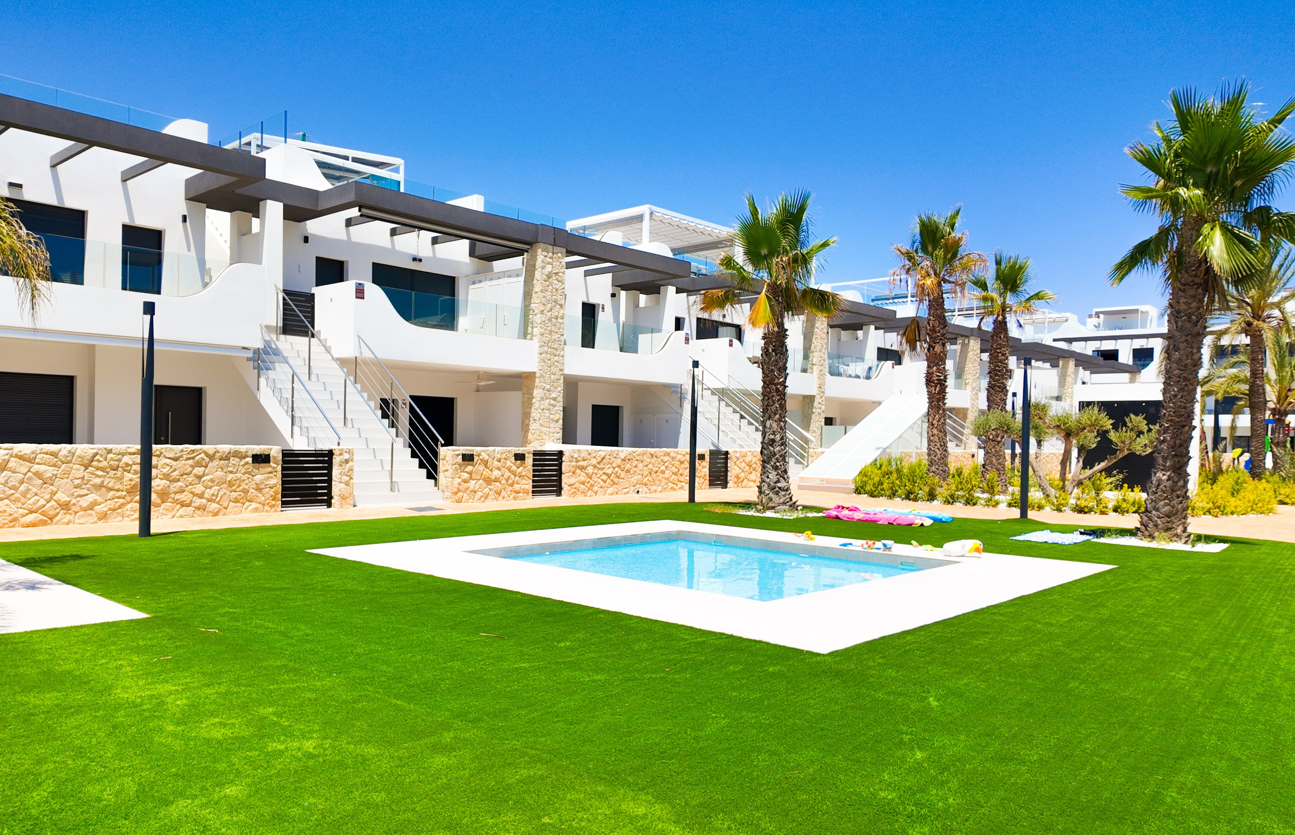 PALMVIEW I&M GROUP. Baby Beast