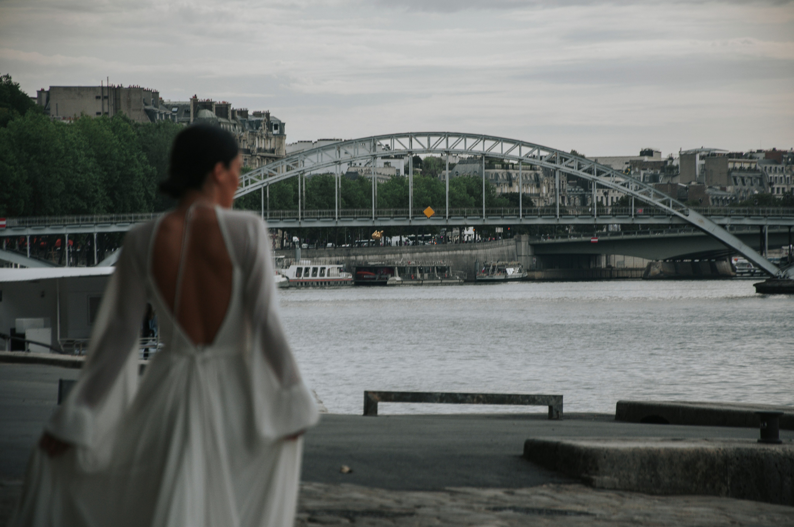 Wedding photoshoot at the Eiffel Tower. Paris photographer — Polina Osipova