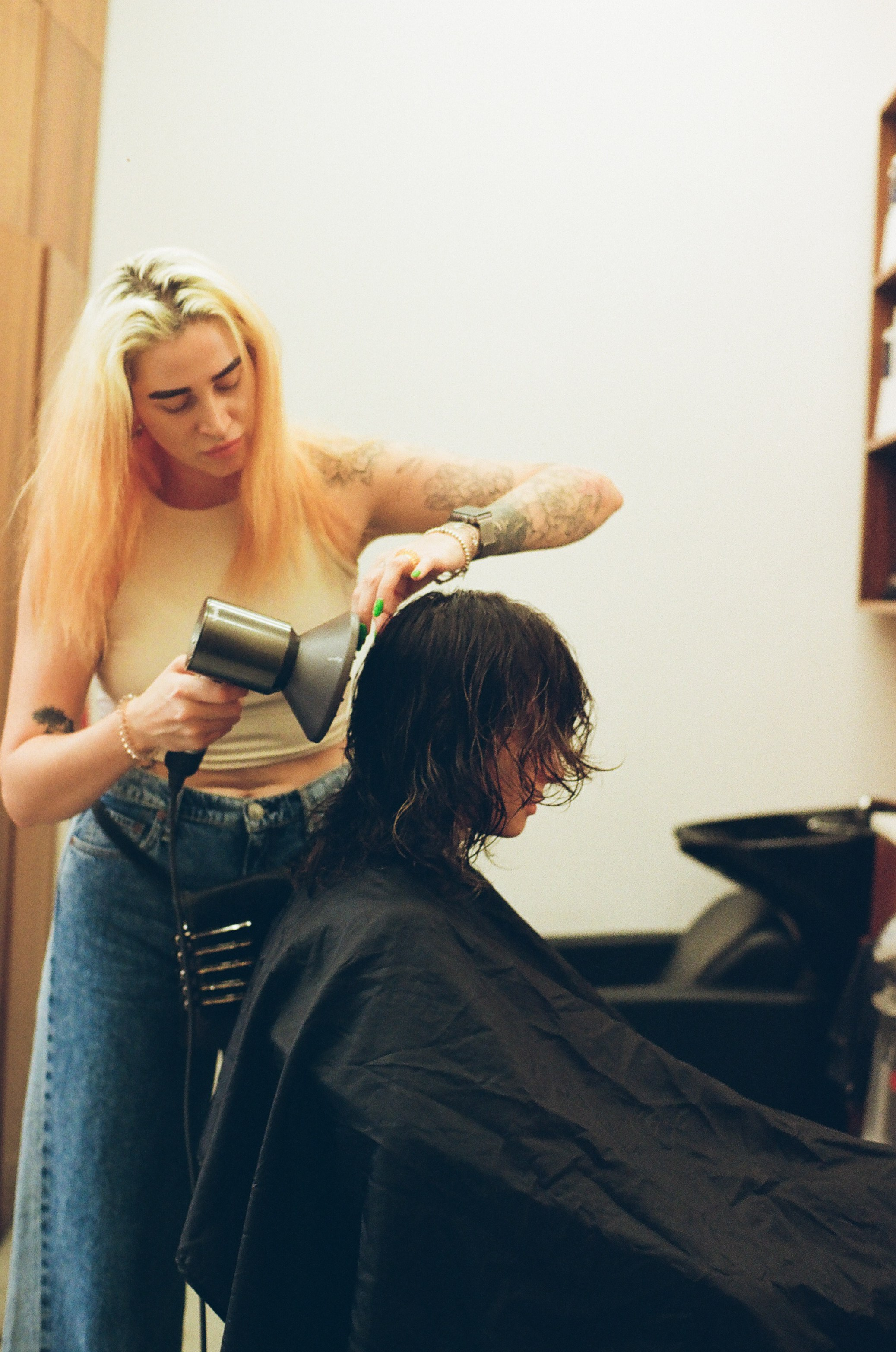 Master class “Haircut”. Film portrait photographer