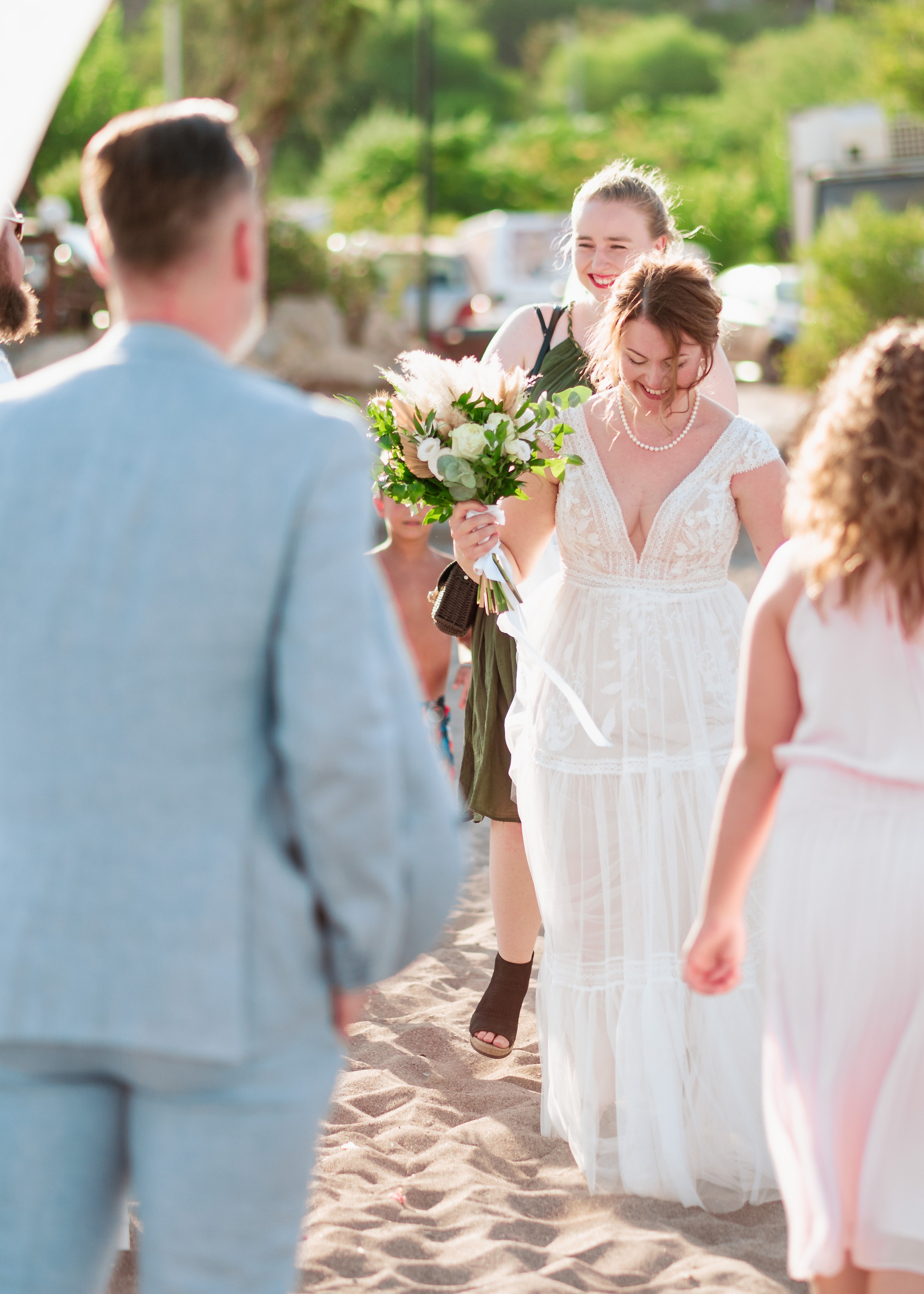 Ken and Elli. Renate Woeste | Wedding planner in Rhodes. Creating dream weddings by the sea. Let’s make your special day unforgettable