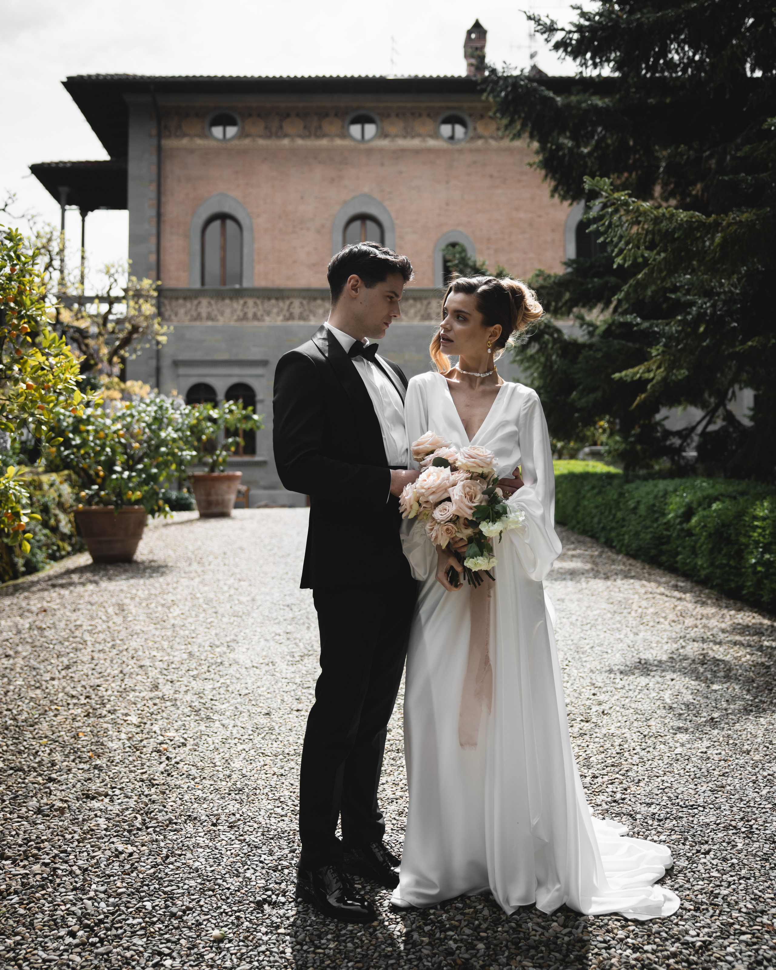 Tuscany Wedding Villa La Commenda Concordia. Professional wedding photographer in Copenhagen, Denmark — Julia Byron
