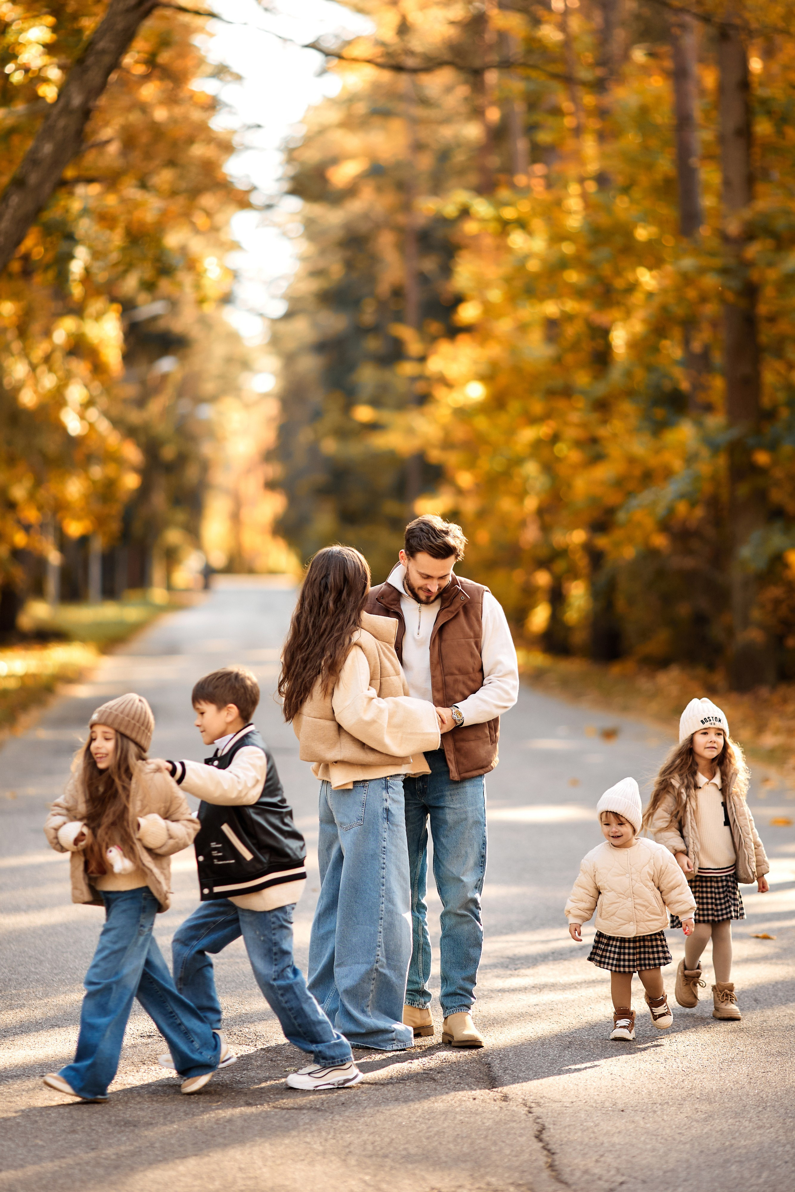 Family photo shoot for a millionaire blogger. Destination wedding and fashion photographer in Riga Igor Davidovich