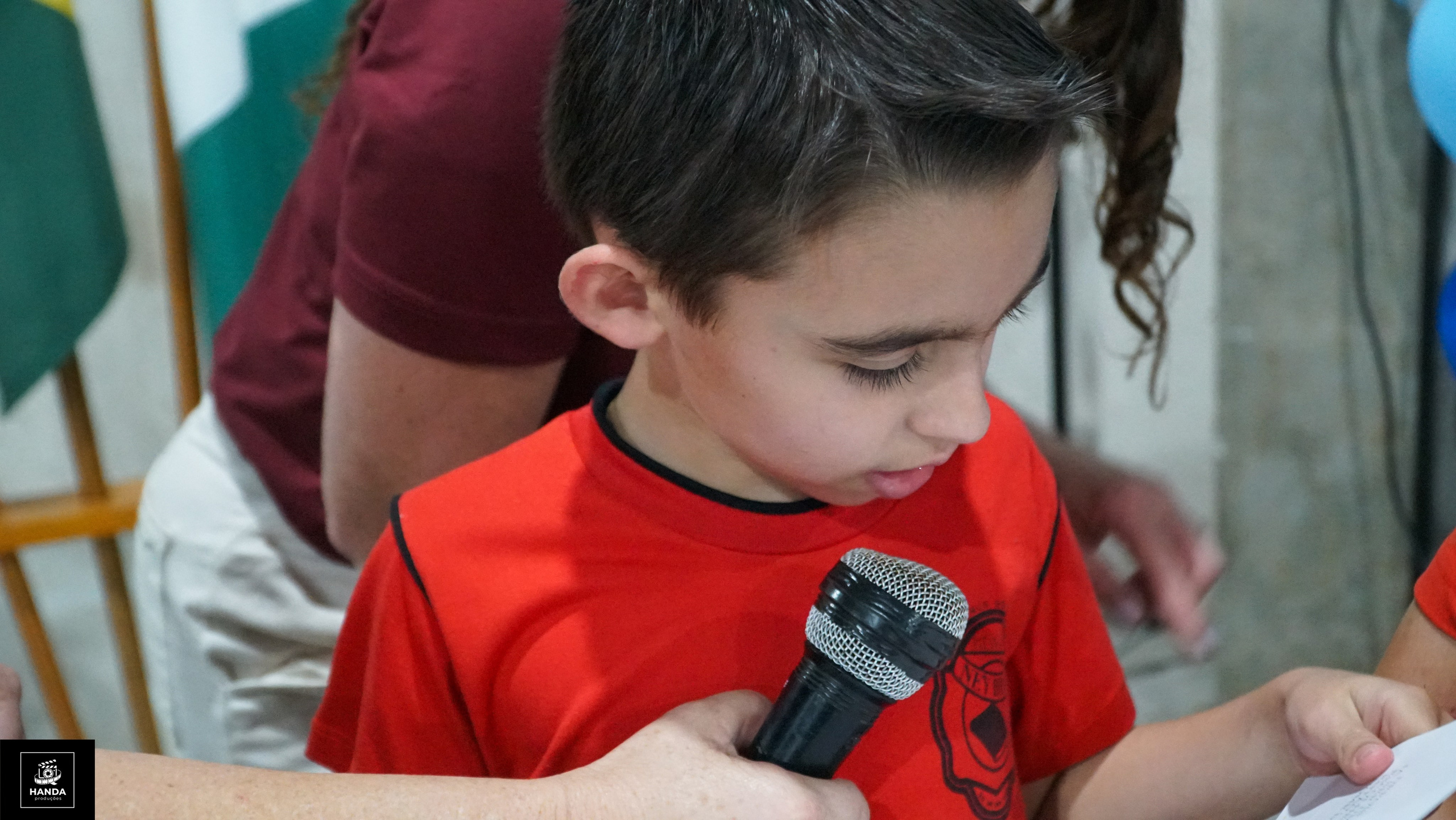 Noite autógrafos colégio Aurélio Buarque de Holanda. Handa Produções