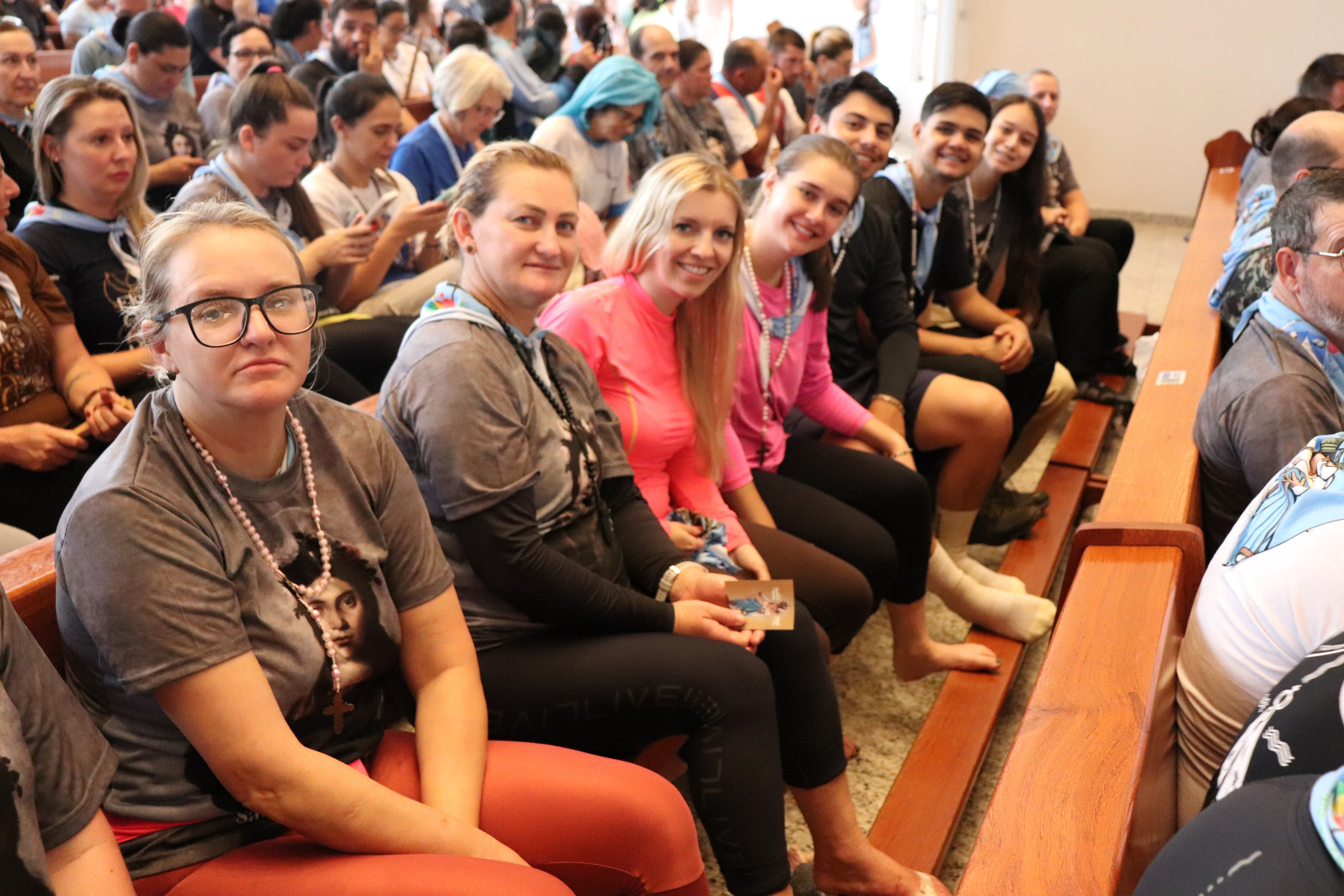 Peregrinação Nossa Senhora de Belém. Handa Produções