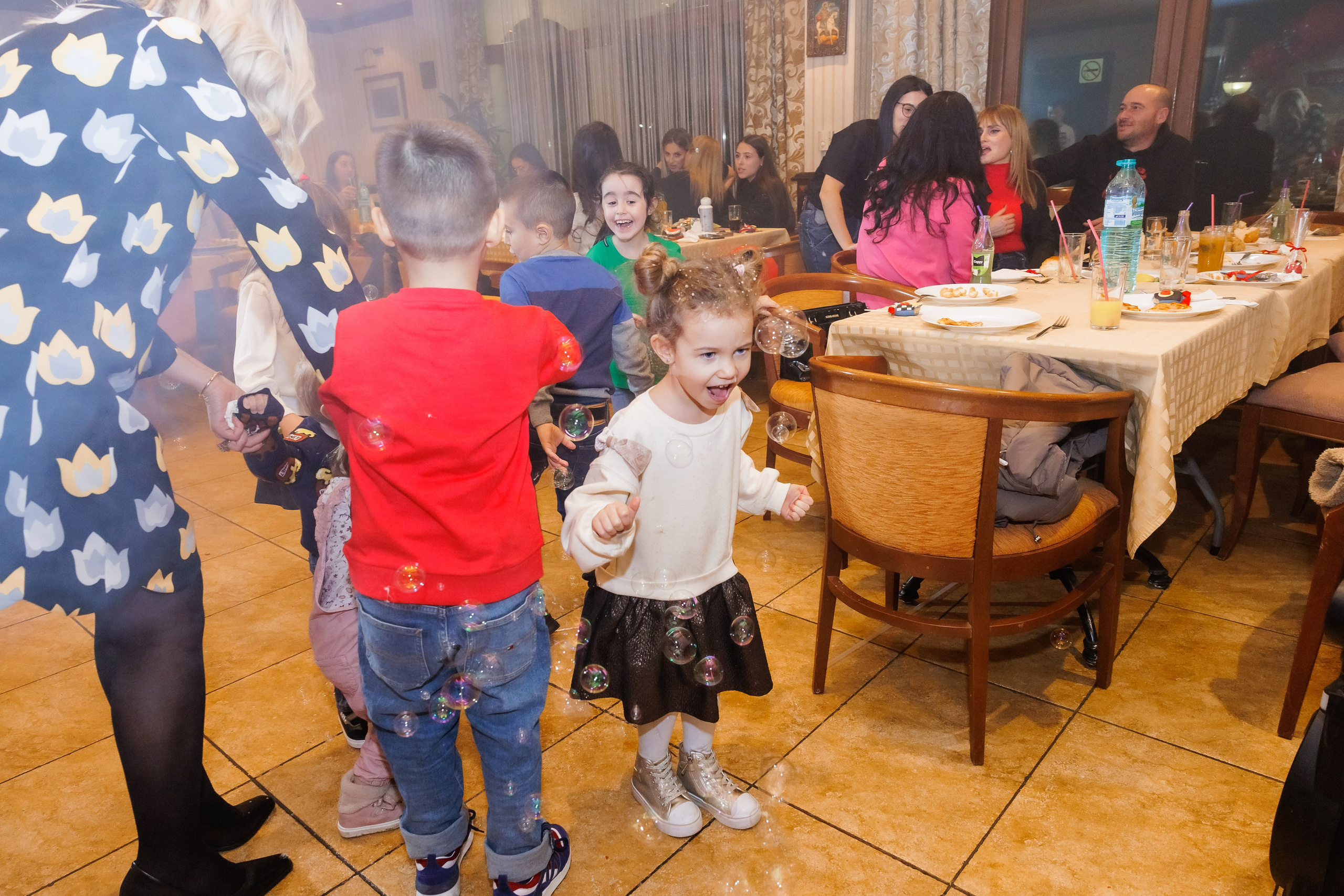 Честит Рожден Ден. Фотограф Ирина Йотова