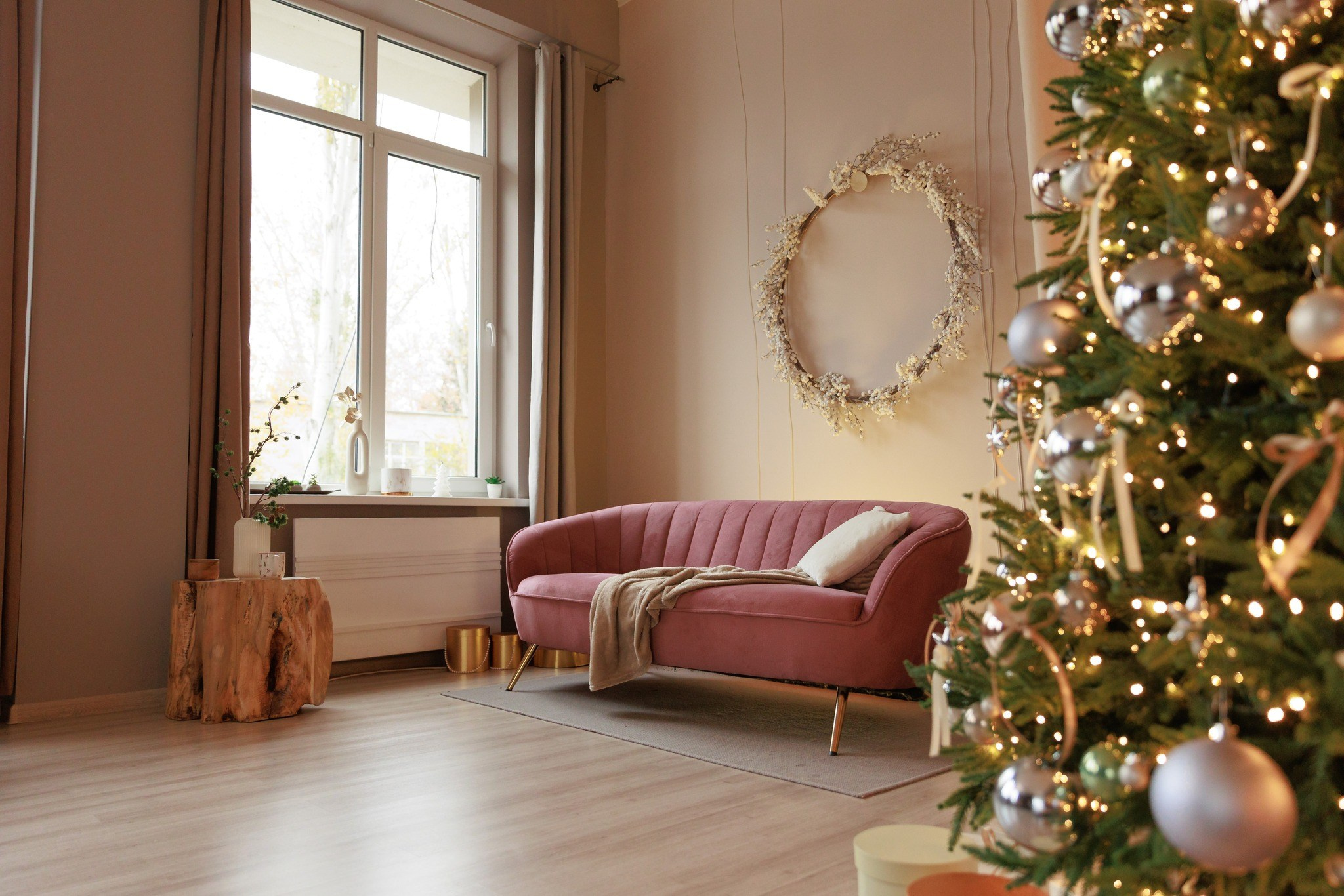 Зал № 10 Ноябрь (700-800л/час) Декабрь (800-900л/час). Семейный фотограф в Кишинёве THOMAS SHTIFT