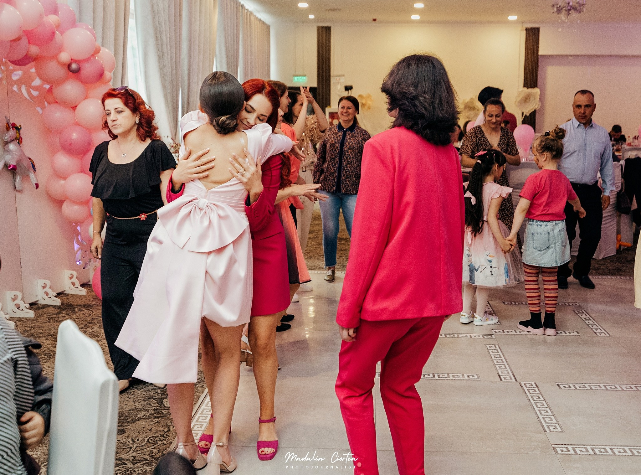 Fotografie botez Alba Iulia. Mădălin Ciortea - fotograf de nuntă și de familie | Dream Art Events