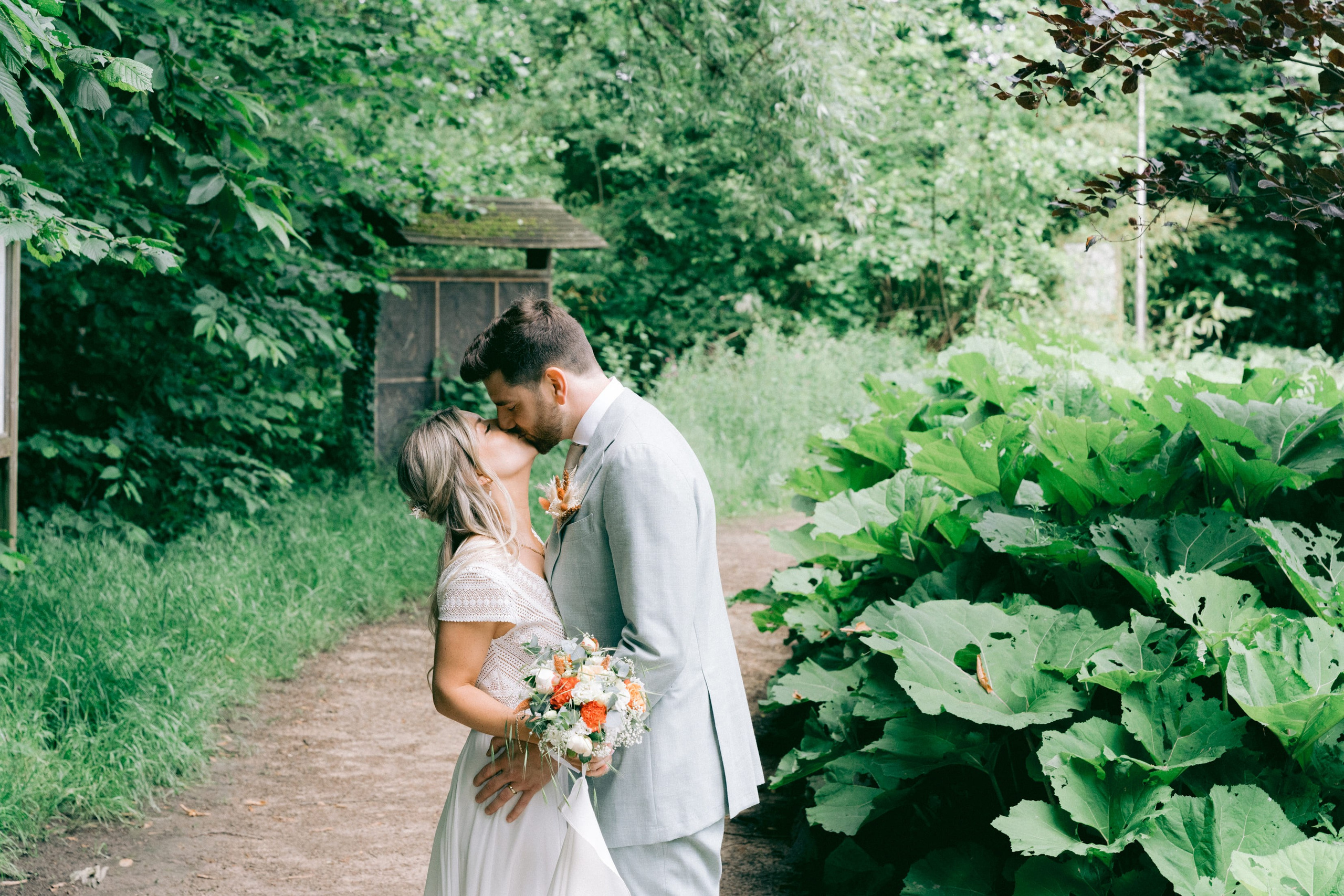 Wedding Tessa & Jasper Hasselt. Little Birdie – Jouw familie- en huwelijksfotograaf in België en daarbuiten