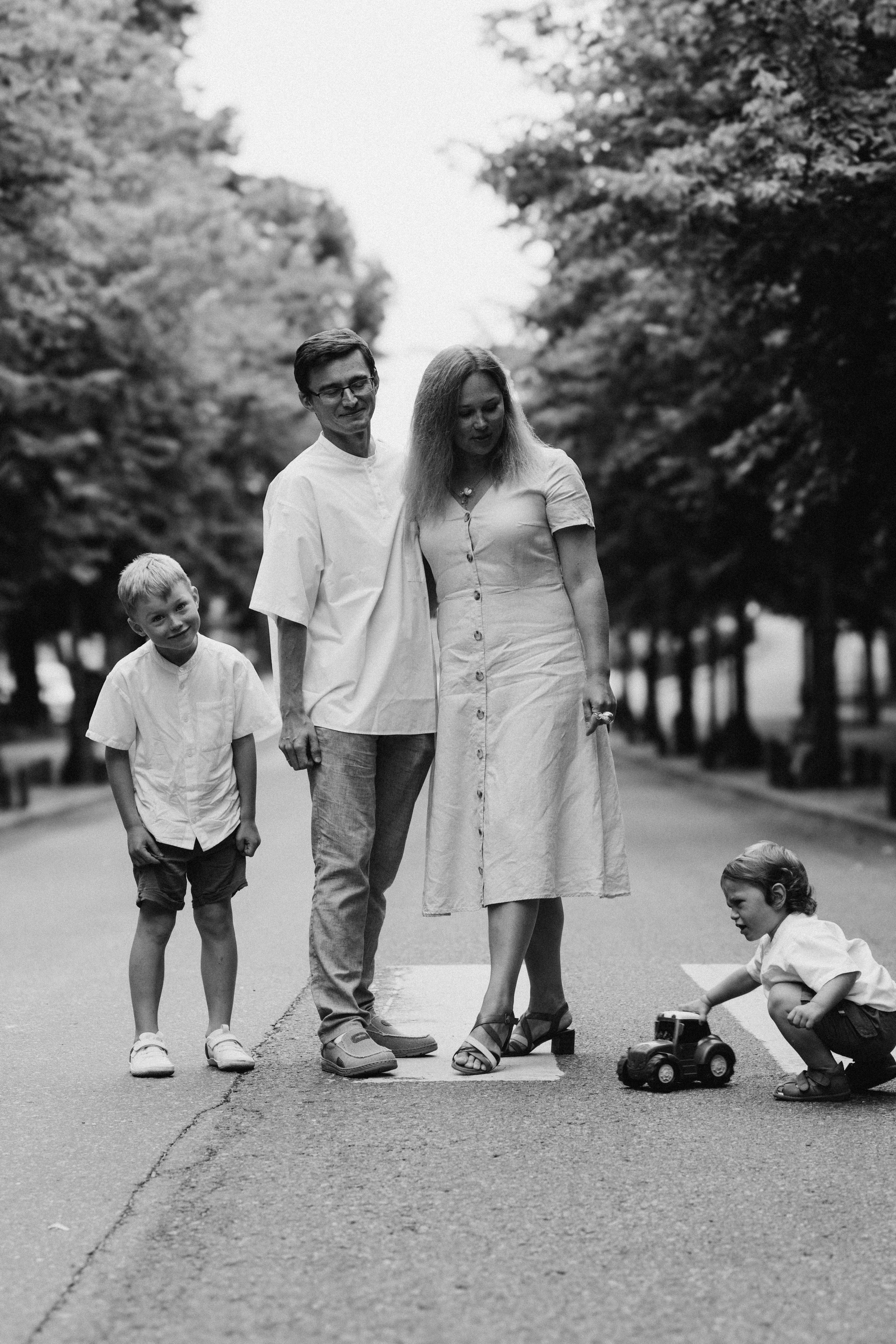 Kaivopuisto. Wedding and potrait photographer in Helsinki Vickan O